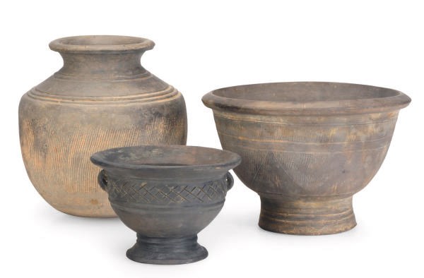 THREE CHINESE GREY POTTERY VESSELS,