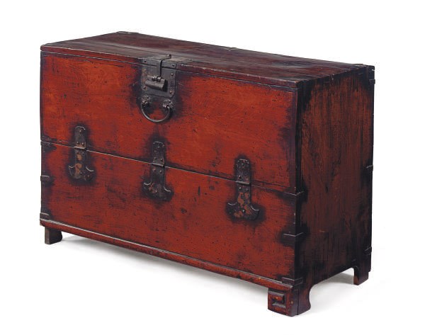 A METAL-BOUND HARDWOOD CHEST,