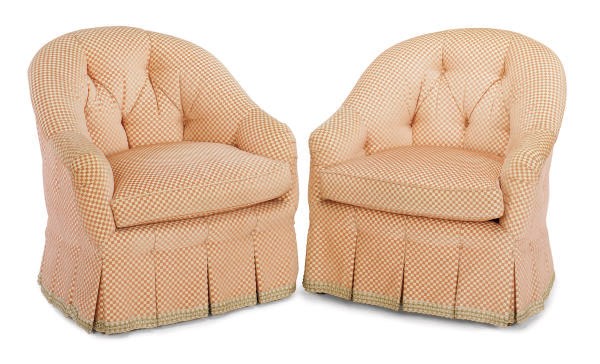A PAIR OF PINK CUT-VELVET UPHOLSTERED CLUB CHAIRS,