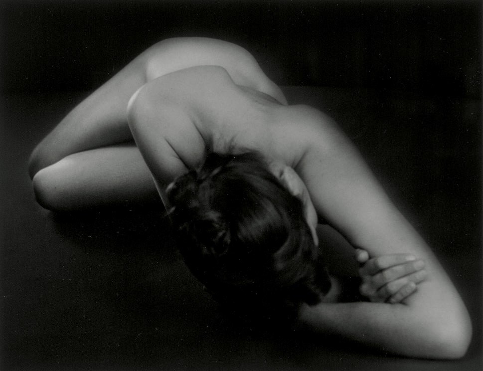 RUTH BERNHARD (1905-2006)