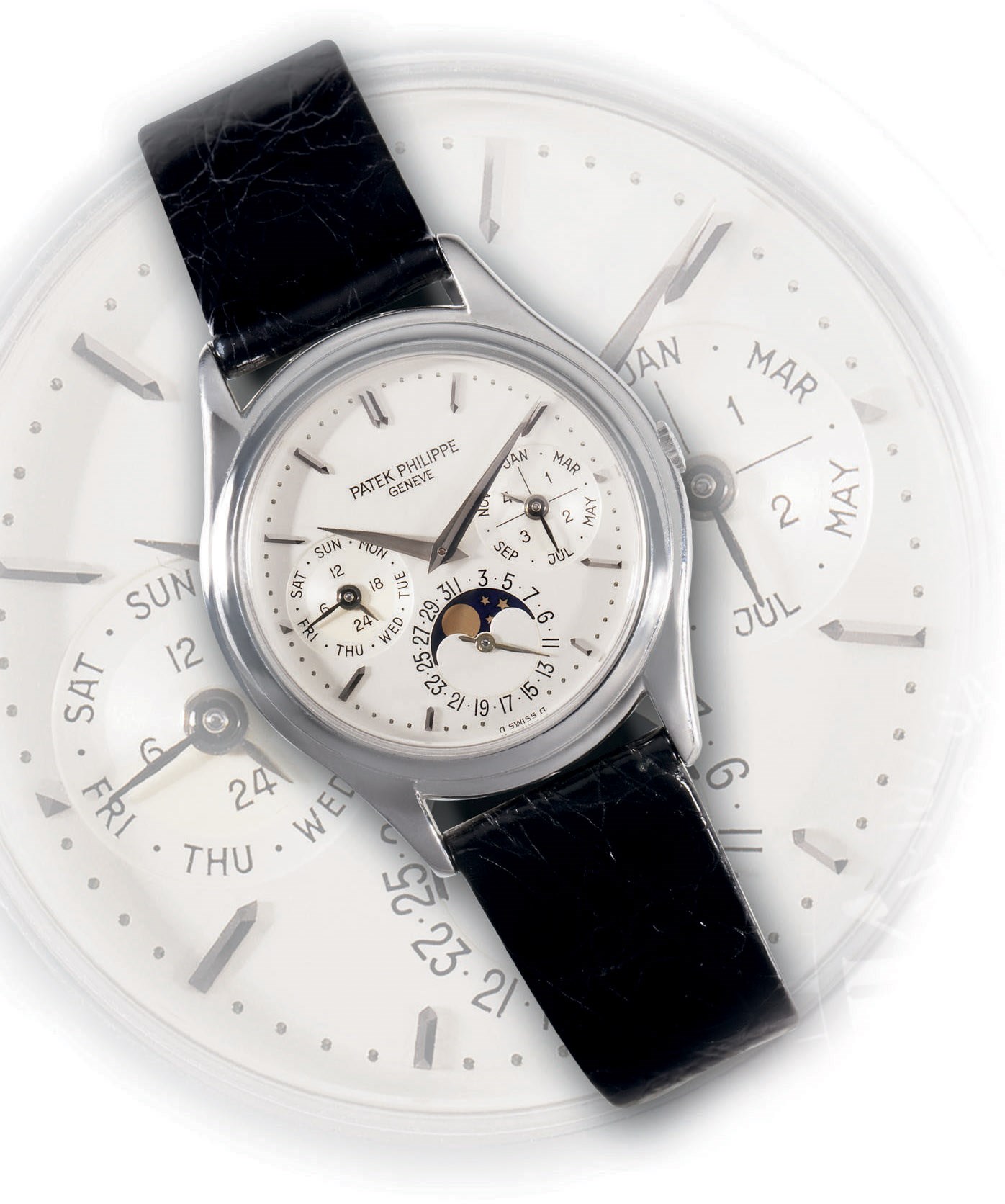 PATEK PHILIPPE, REF. 3940

PLATINUM AUTOMATIC PERPETUAL CALENDAR WRISTWATCH WITH MOON PHASES