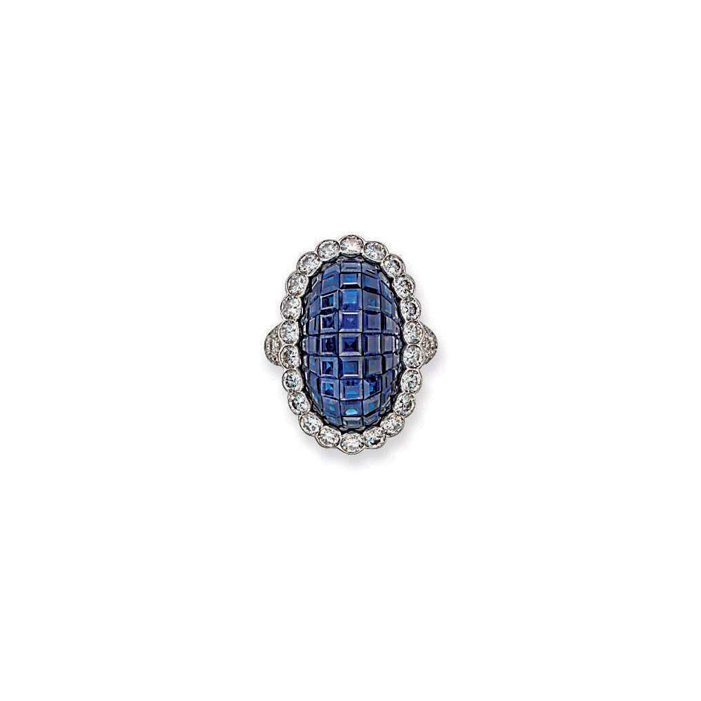 A SAPPHIRE AND DIAMOND RING, BY VAN CLEEF & ARPELS
