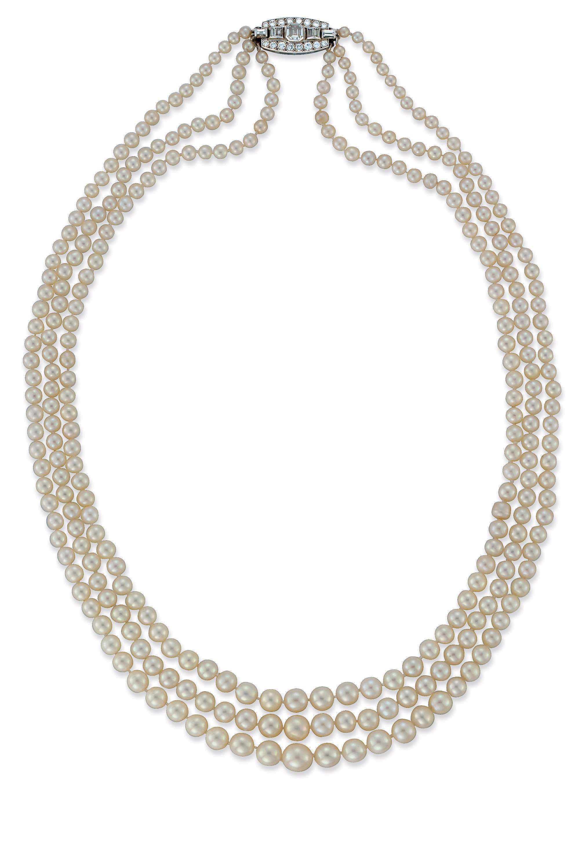 A THREE-STRAND PEARL NECKLACE