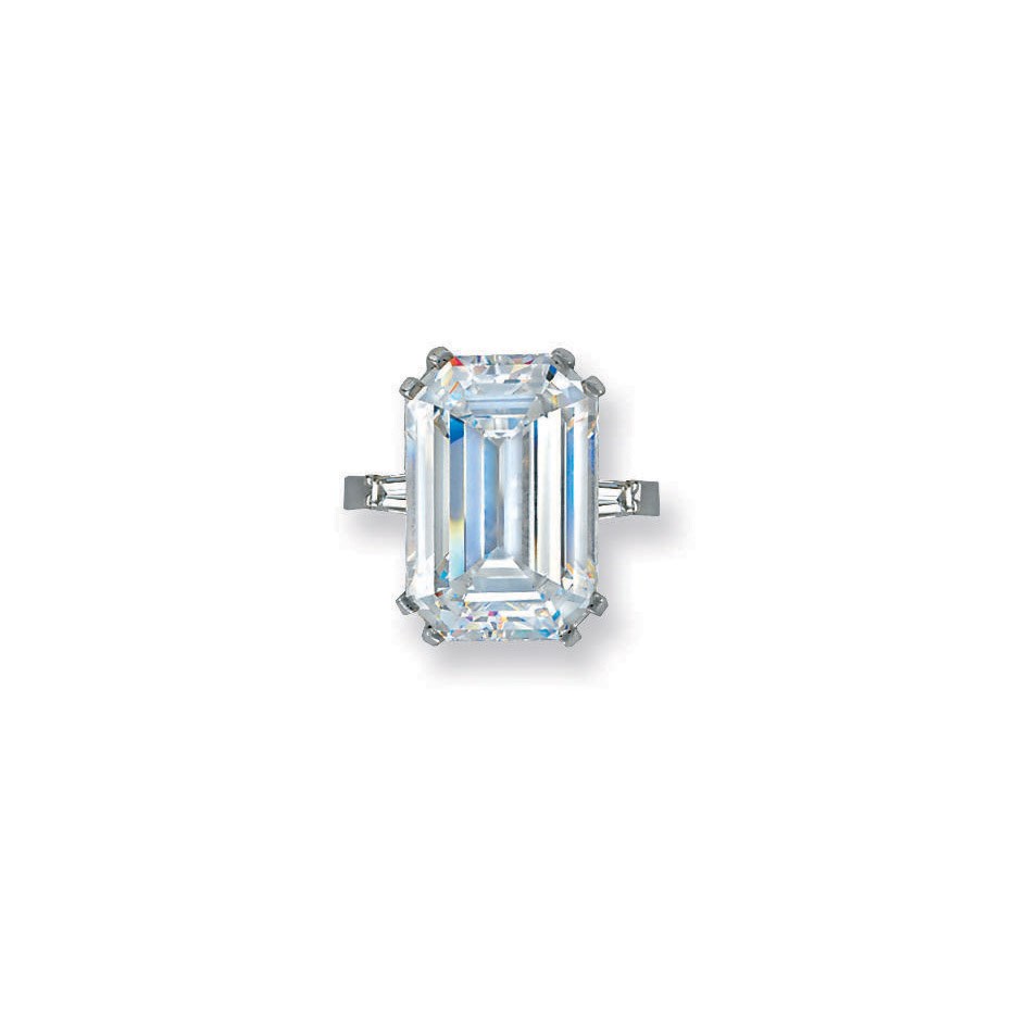 A MAGNIFICENT DIAMOND RING, BY J. ROCA
