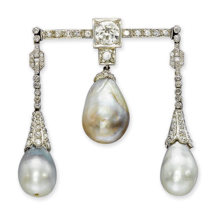 A BELLE EPOQUE PEARL AND DIAMOND BROOCH