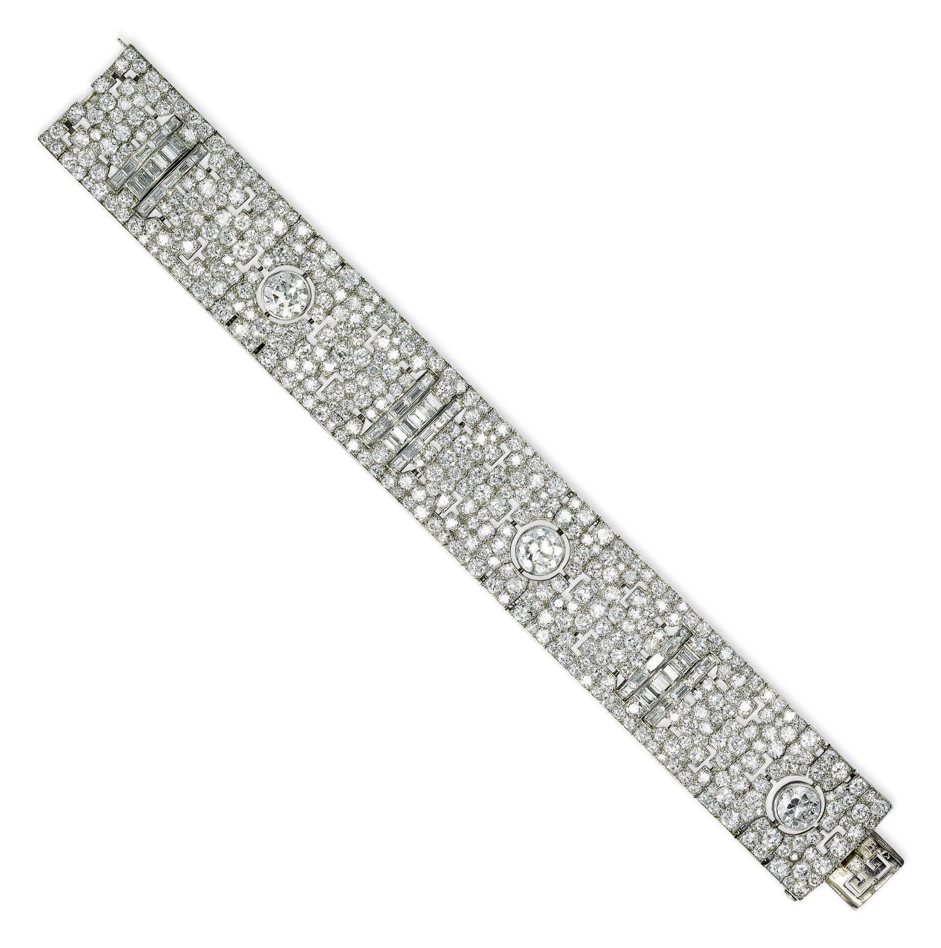 A STYLISH ART DECO DIAMOND BRACELET, BY VAN CLEEF & ARPELS