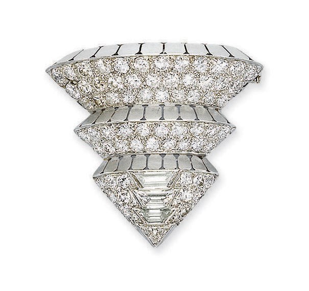 AN ART DECO DIAMOND BROOCH, BY SUZANNE BELPERRON