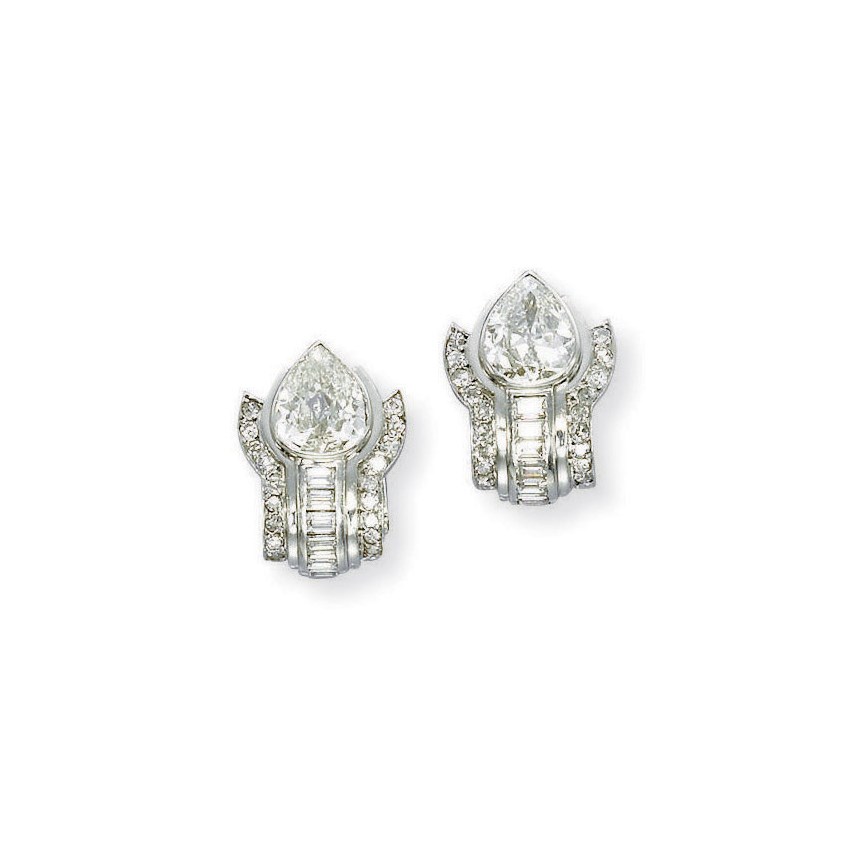 A PAIR OF ART DECO DIAMOND EAR CLIPS, BY SUZANNE BELPERRON