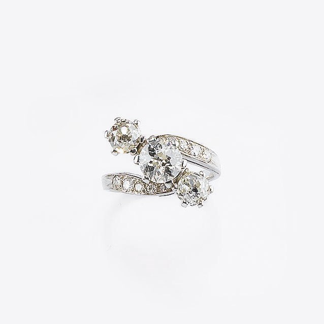 ANELLO IN BRILLANTI