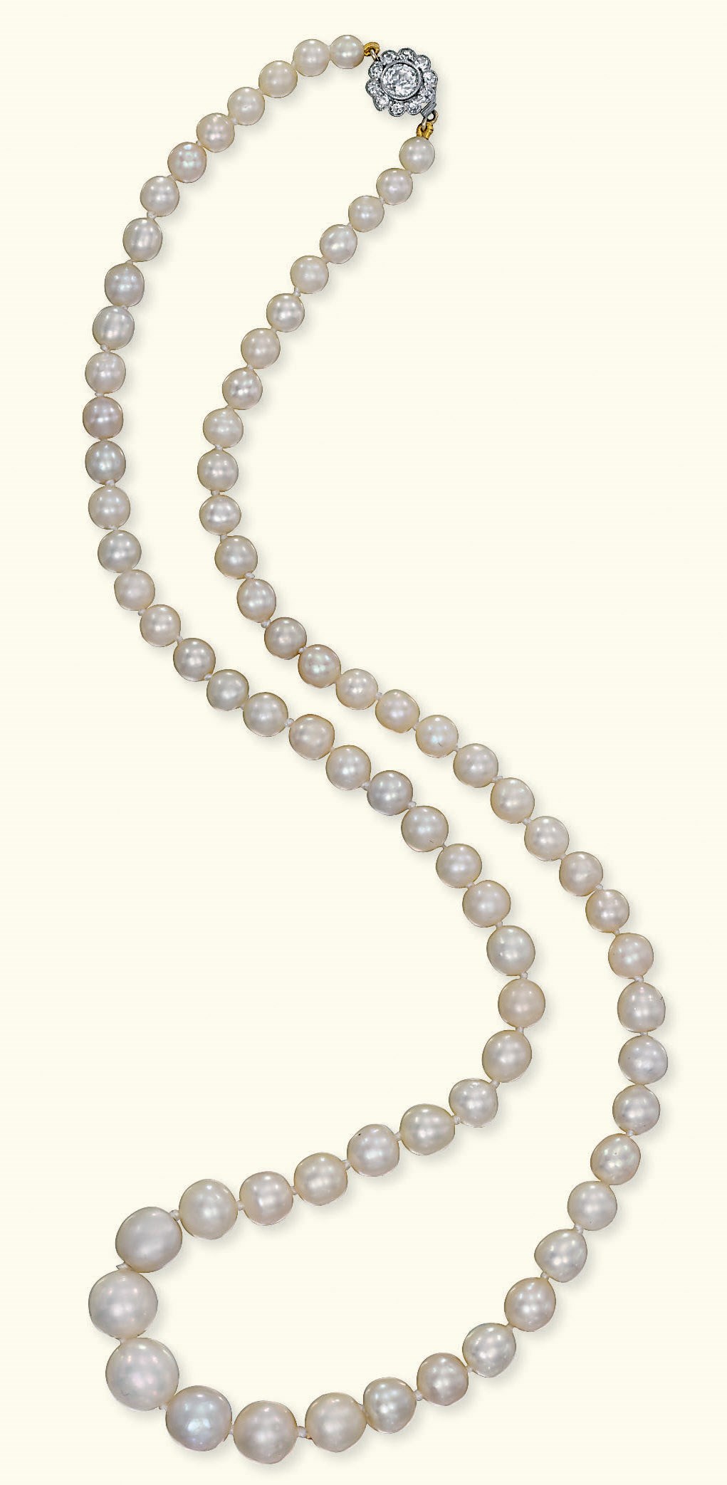 A NATURAL PEARL NECKLACE