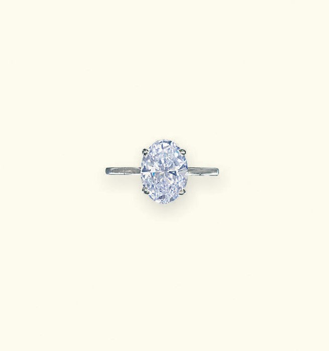 A DIAMOND SINGLE-STONE RING