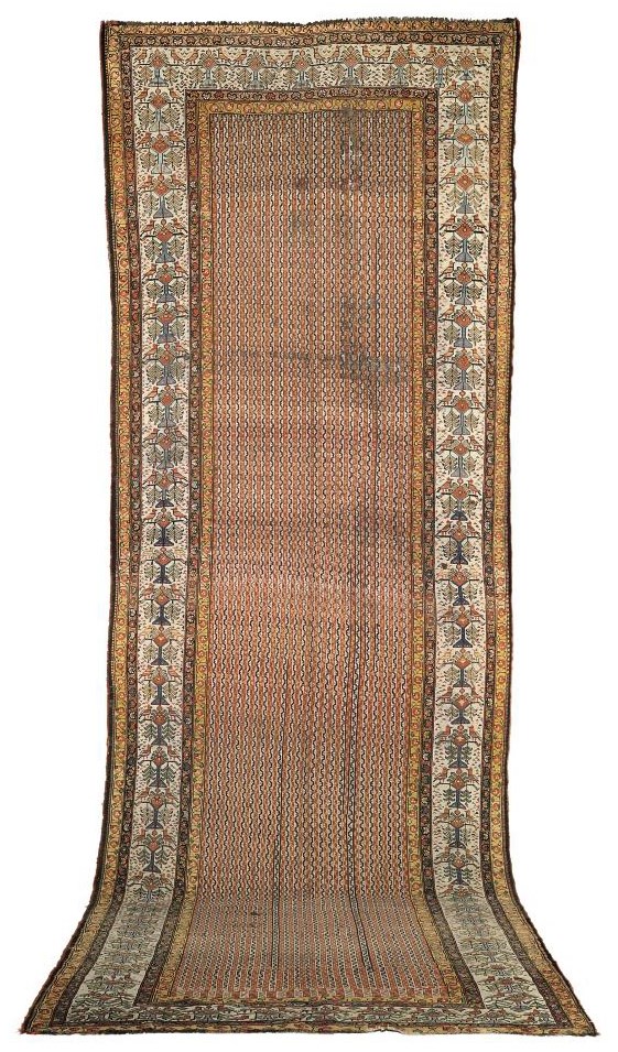 AN ANTIQUE KHAMSEH KELLEH