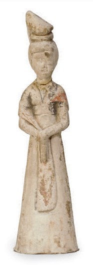 A CHINESE PAINTED POTTERY FIGURE OF A LADY,