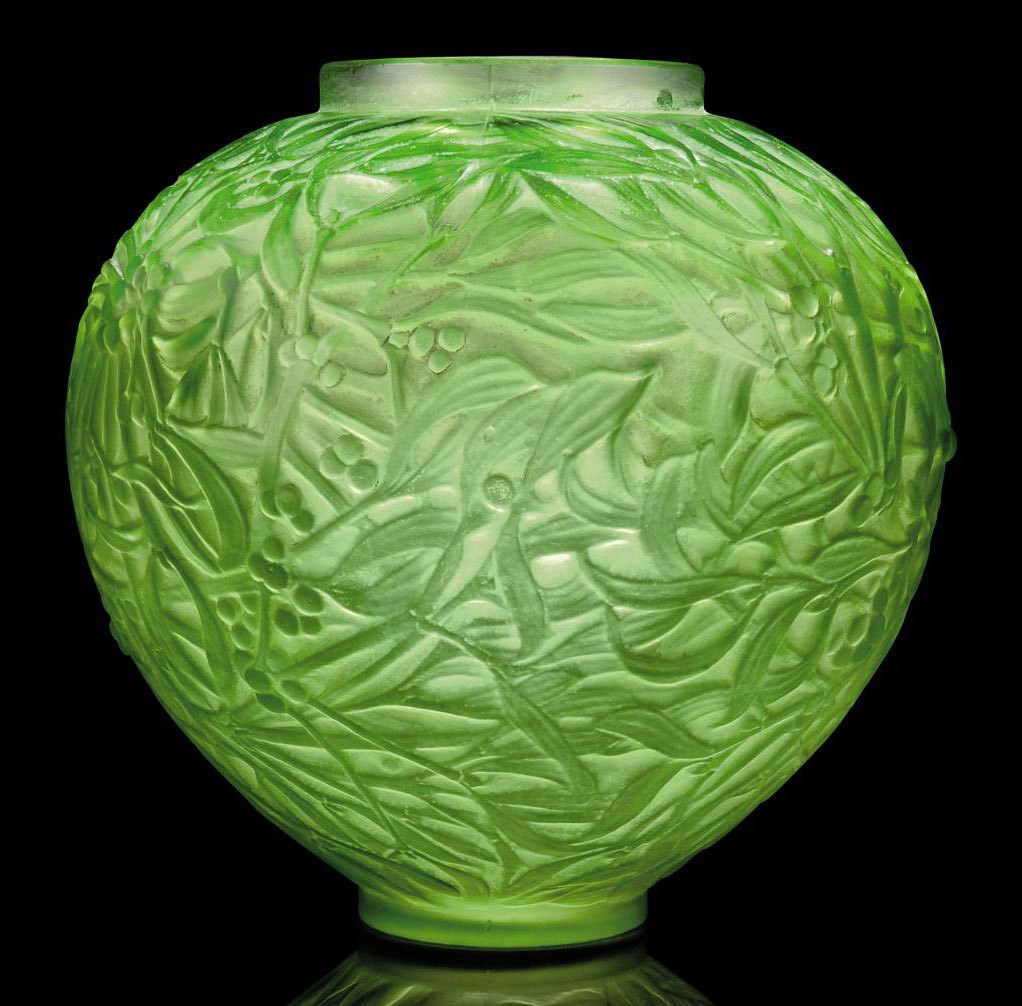 GUI VASE, NO. 948