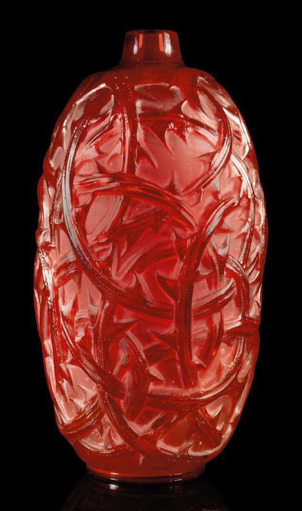 RONCES VASE, NO. 946