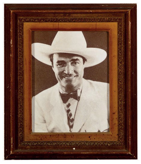 TOM MIX