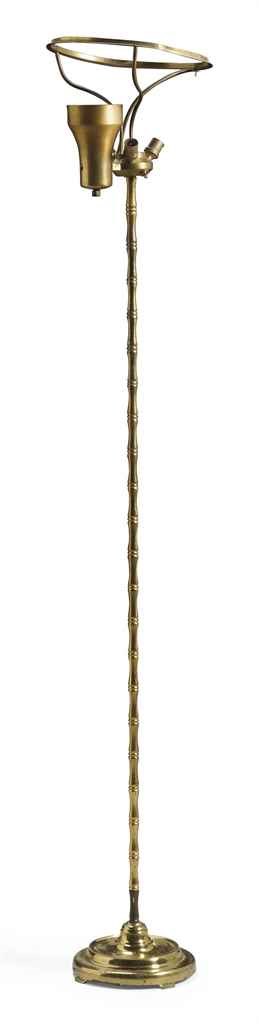 LAMPADAIRE DU XXEME SIECLE