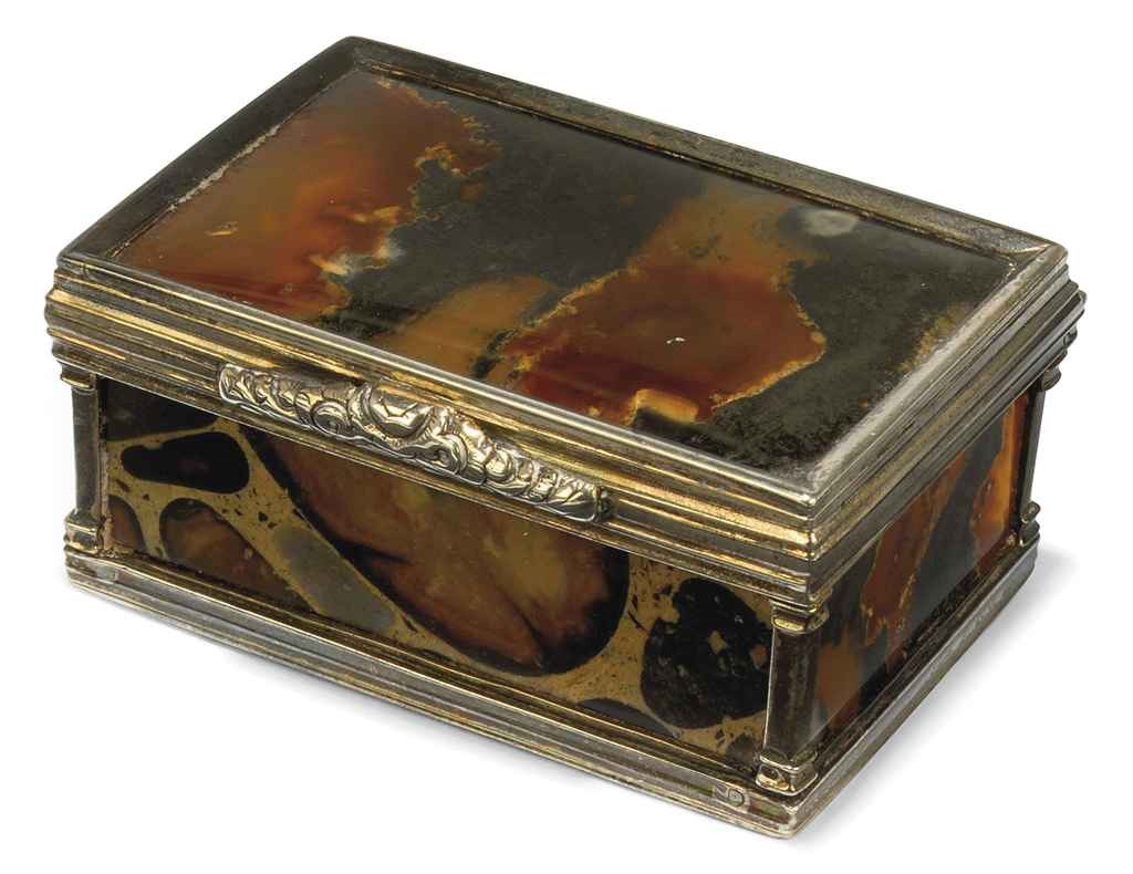 A GEORGE IV SILVER-MOUNTED PUDDINGSTONE SNUFF-BOX
