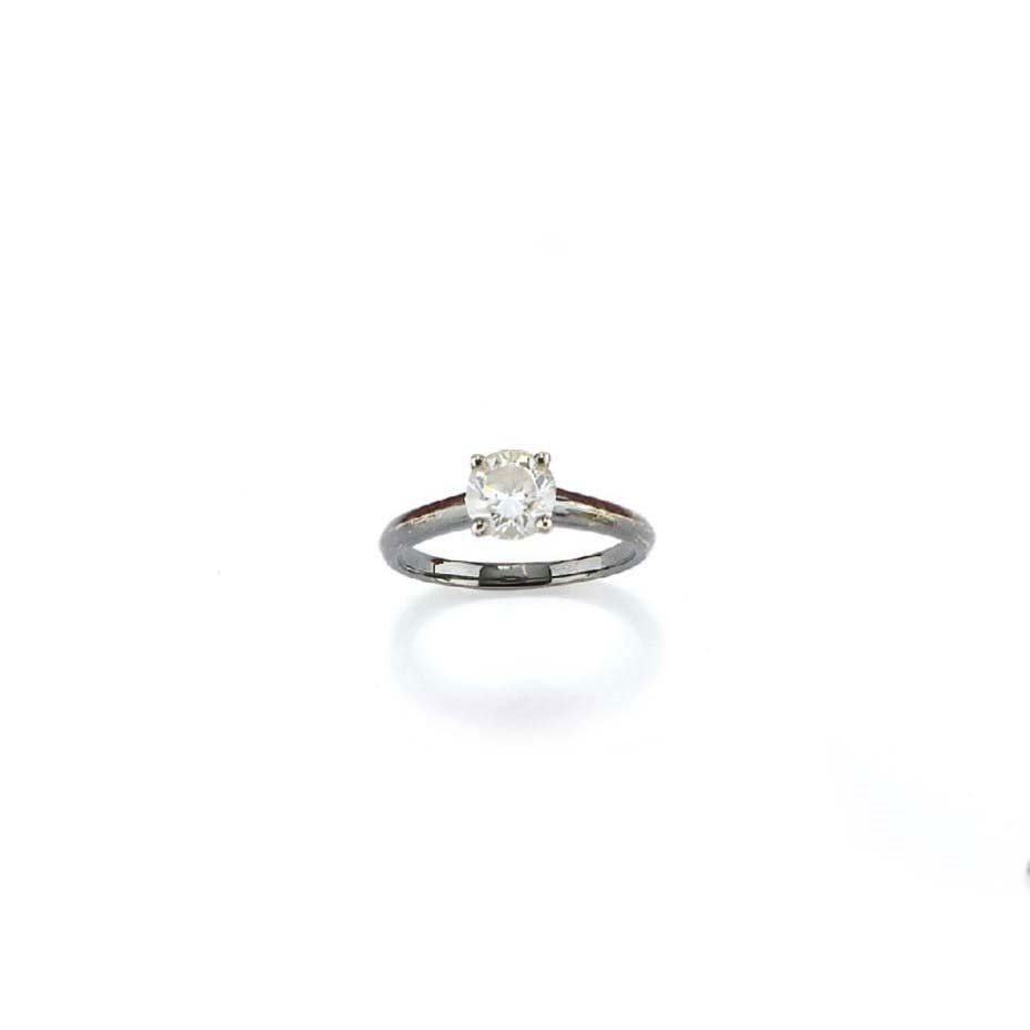 ANELLO CON BRILLANTE