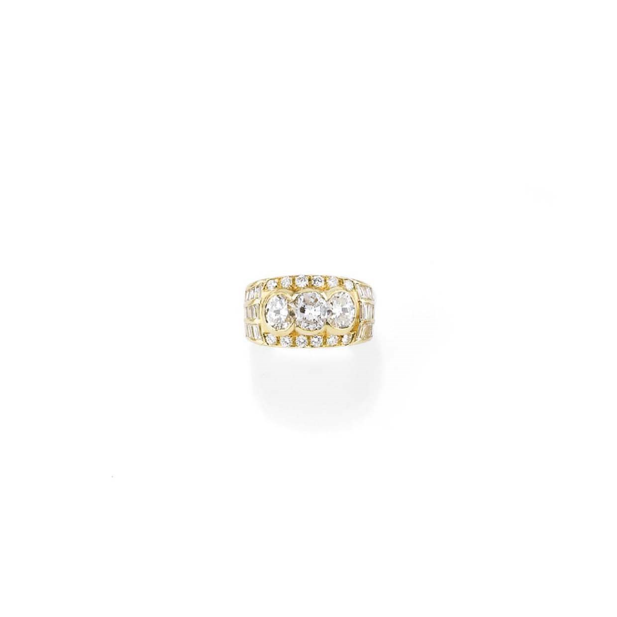 ANELLO IN DIAMANTI