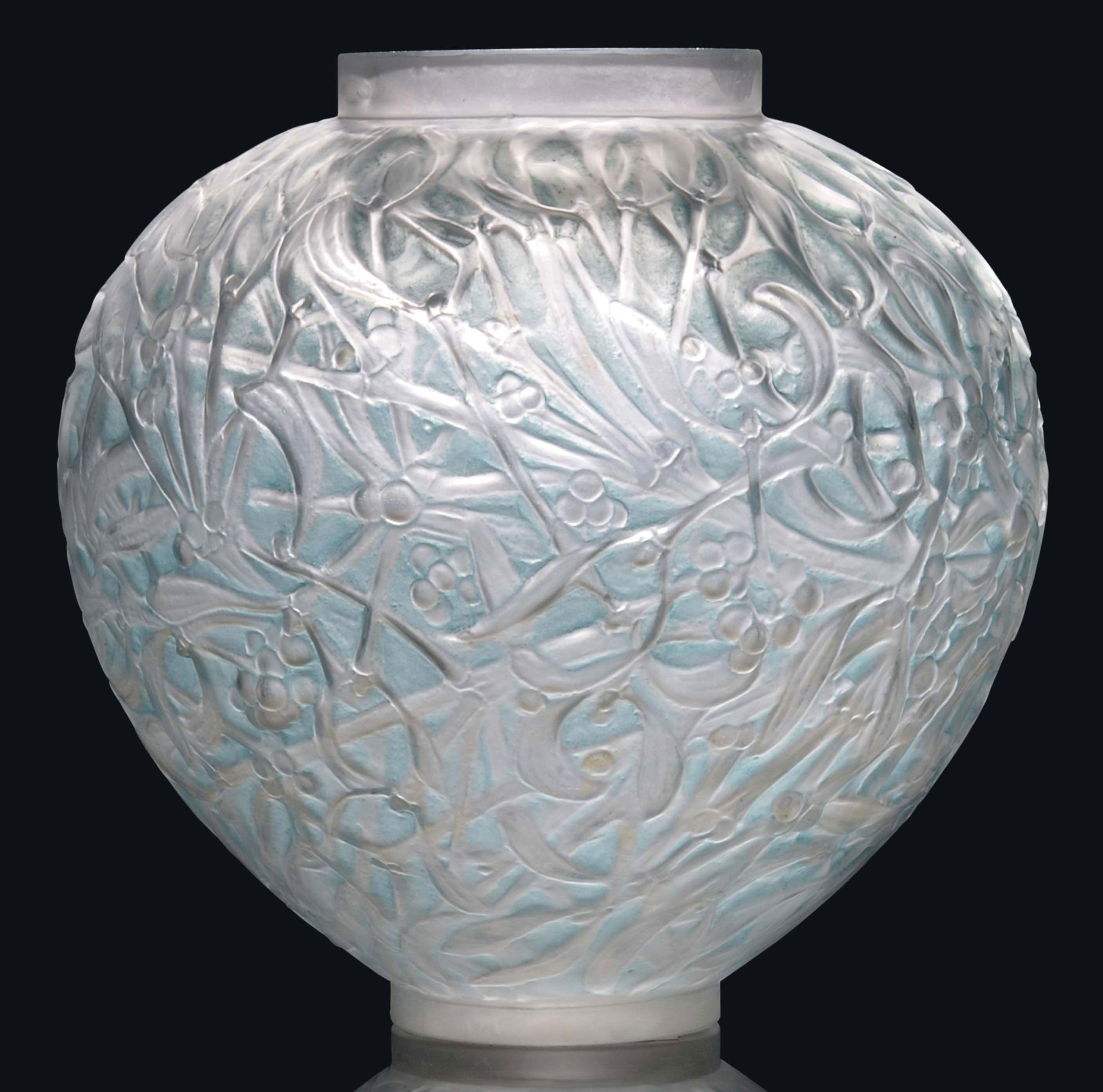 GUI VASE, NO. 948
