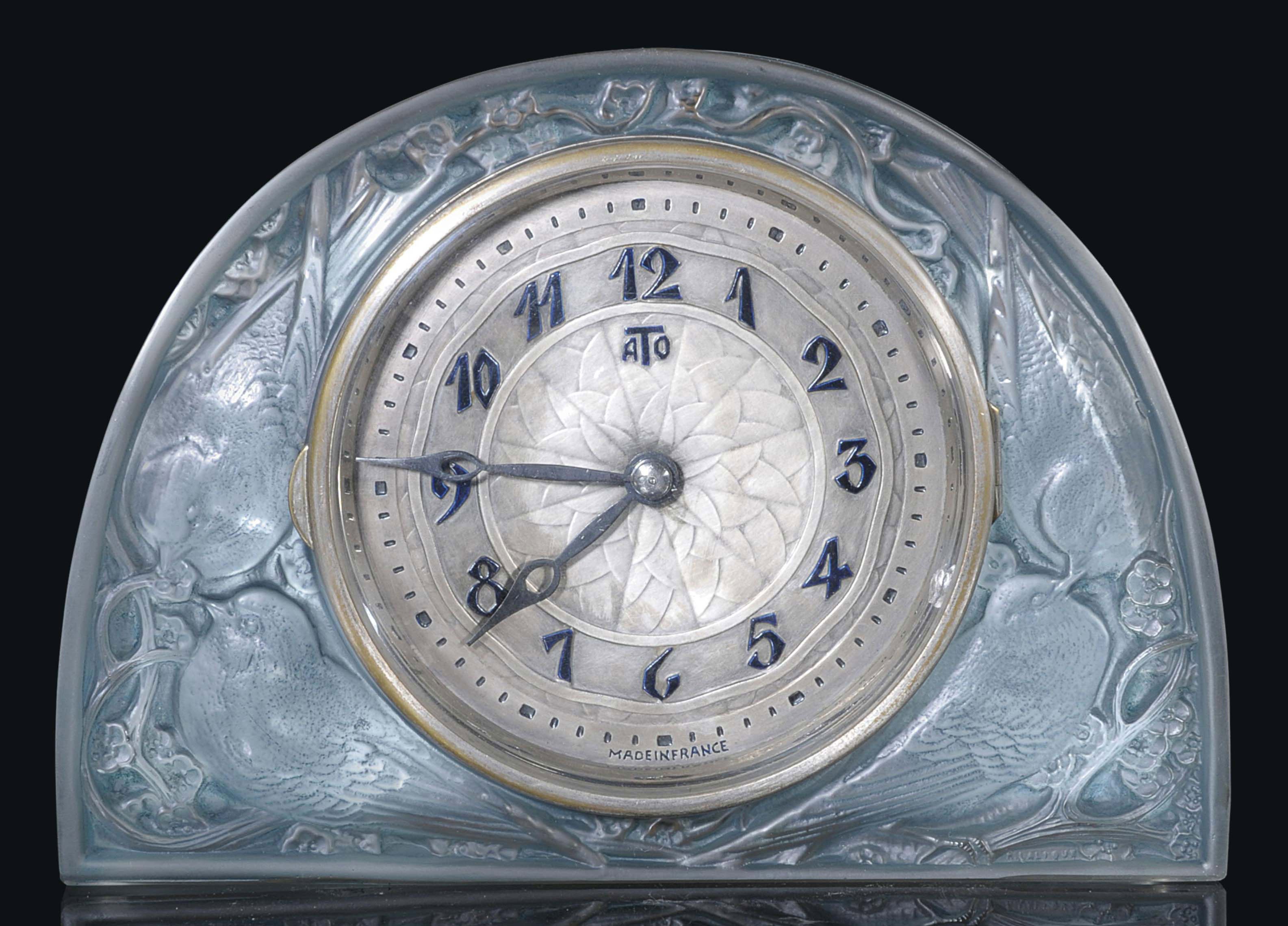 MOINEAUX ATO TIMEPIECE, B