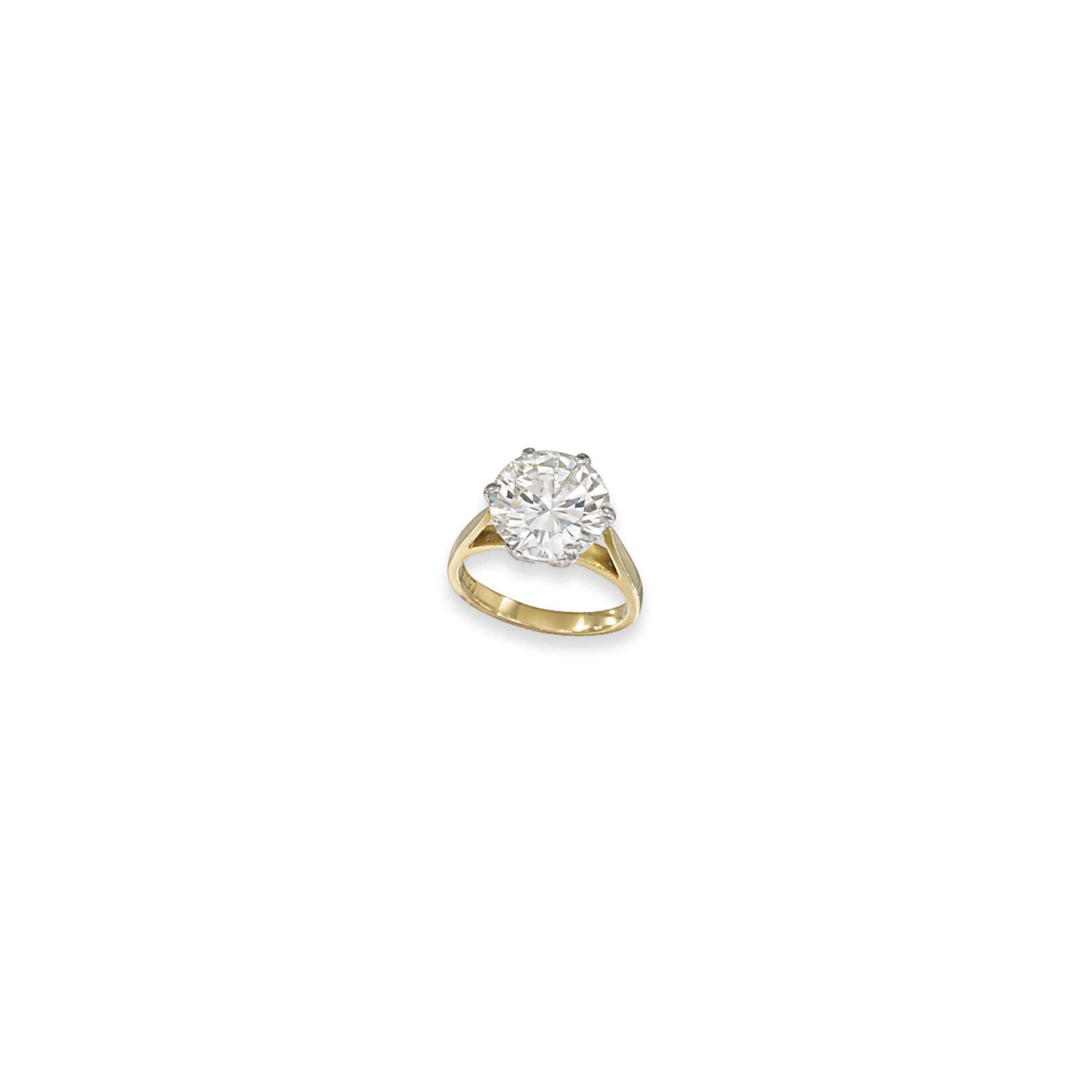 A DIAMOND SINGLE-STONE RING