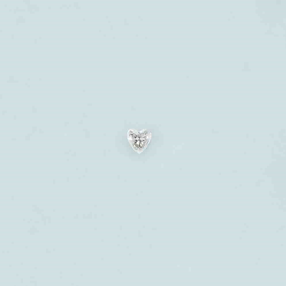 A heart-shaped unmounted diamond