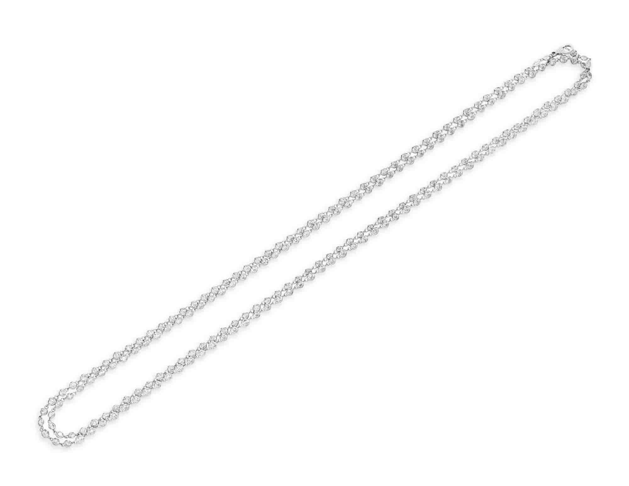 A DIAMOND LONGCHAIN NECKLACE