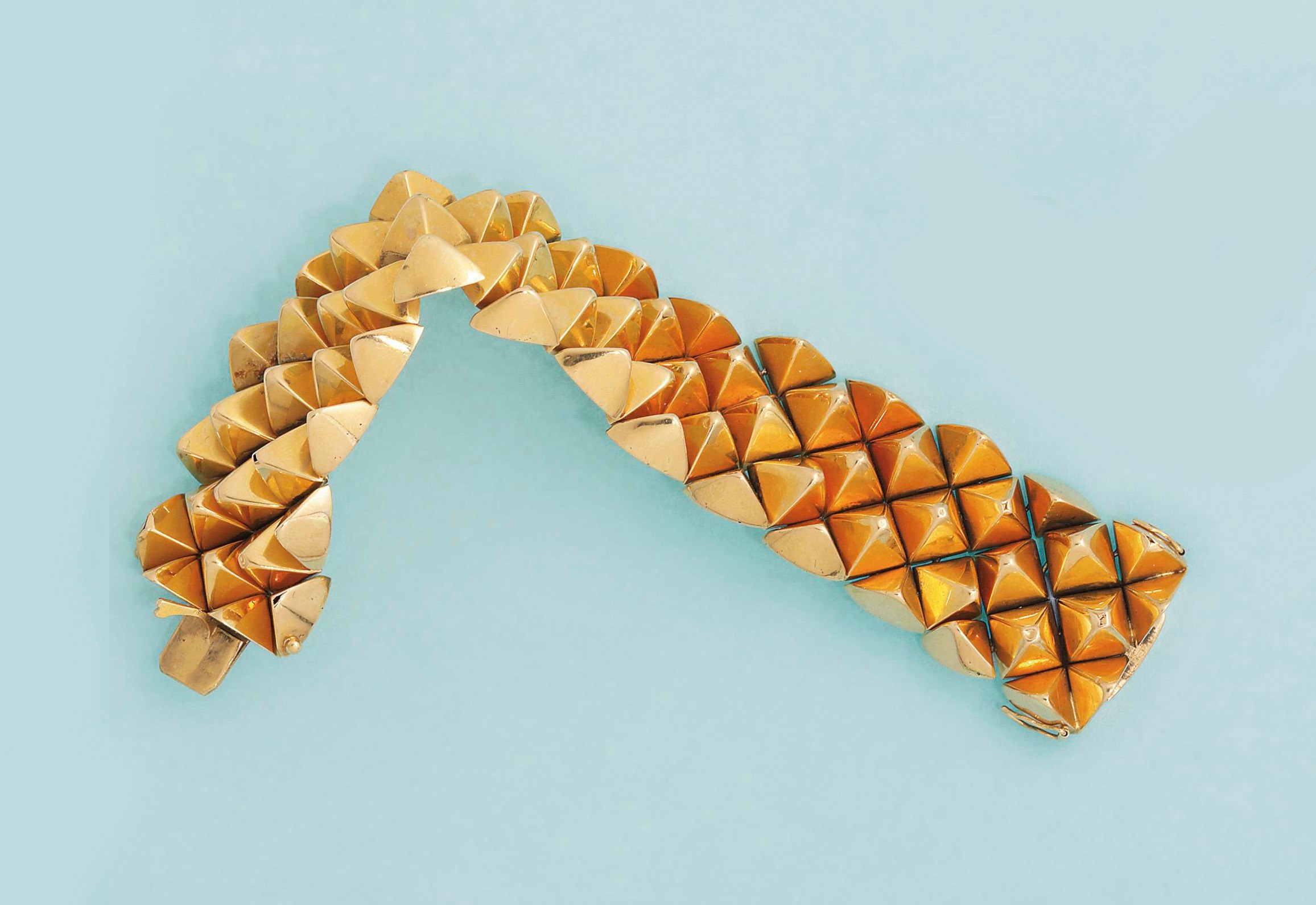 A gold flexible bracelet