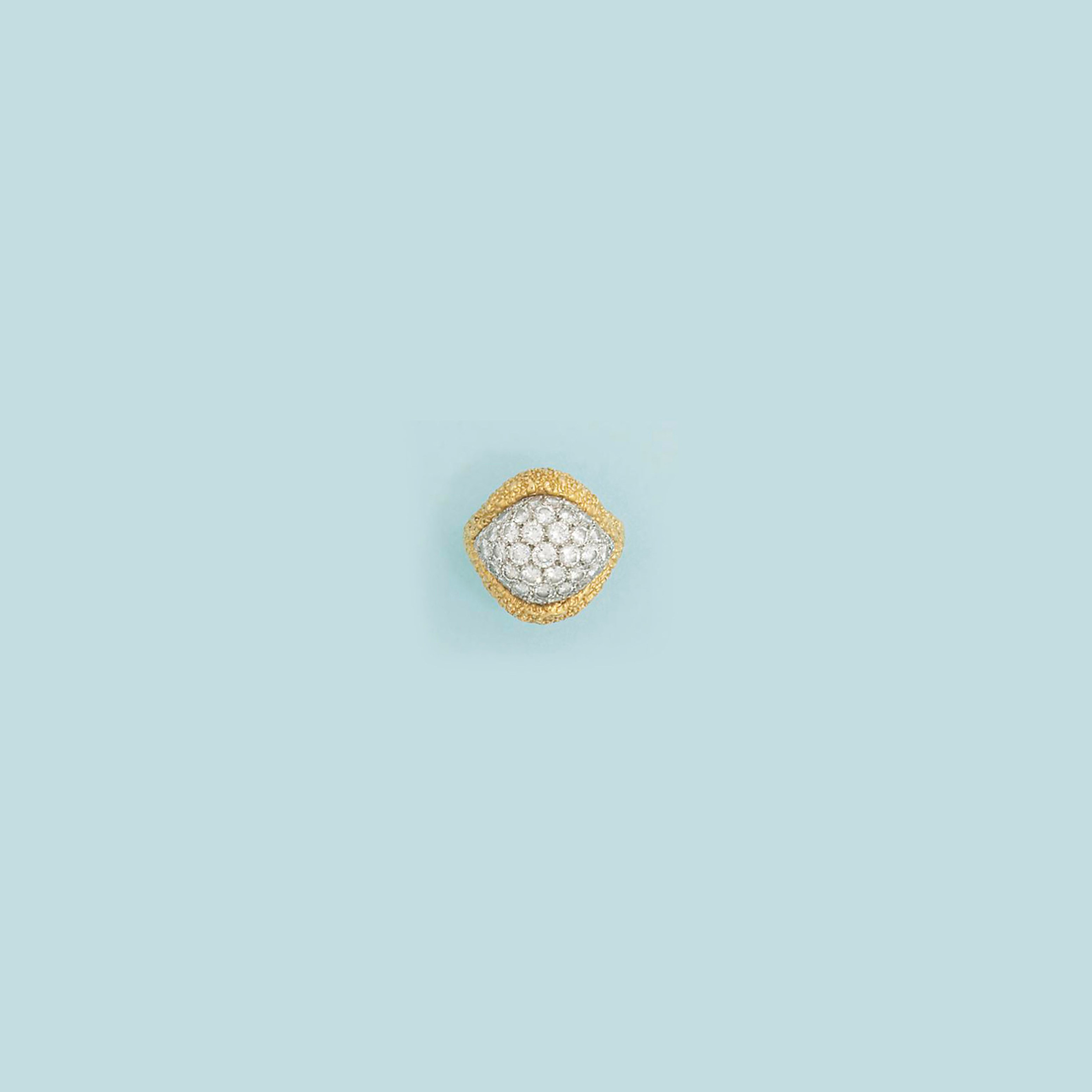 A diamond dress ring