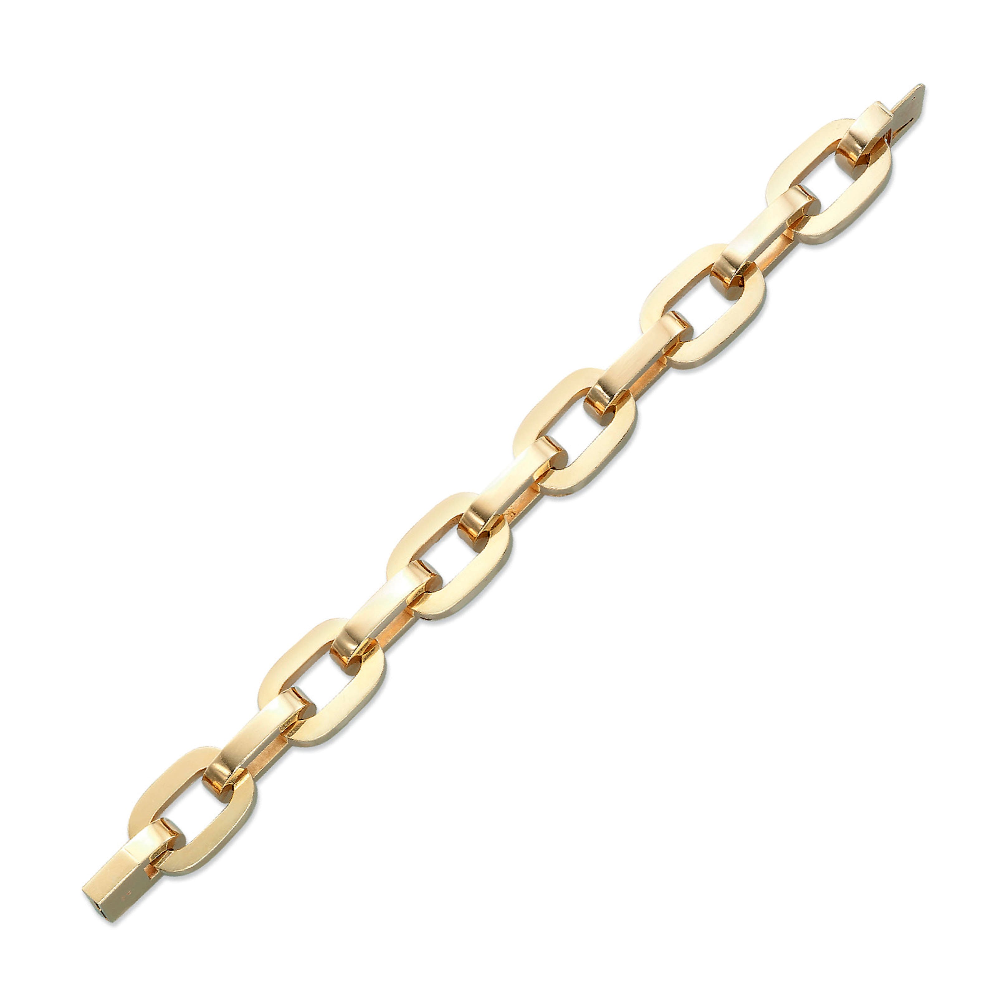 A GOLD BRACELET