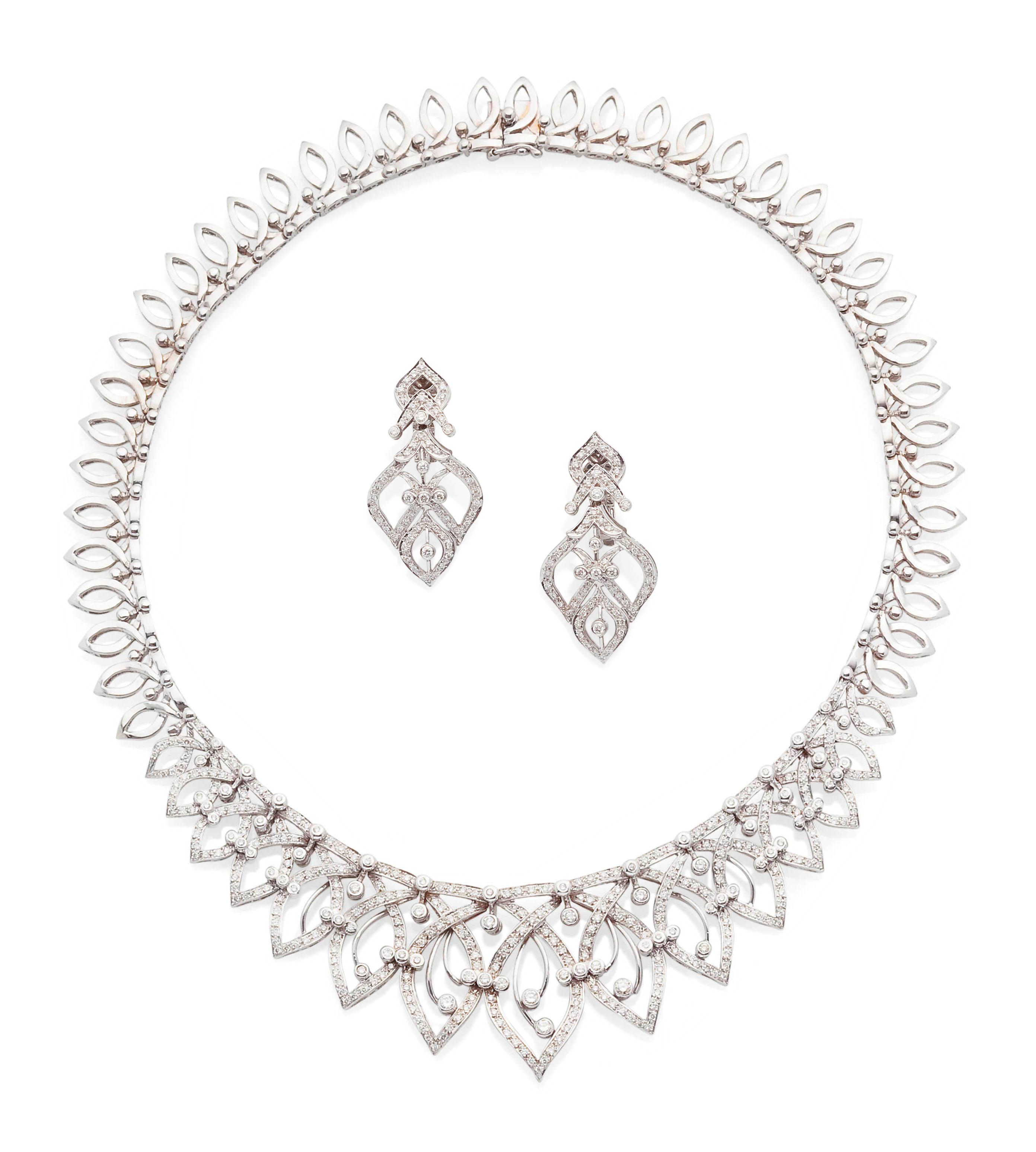 DEMI-PARURE DIAMANTS