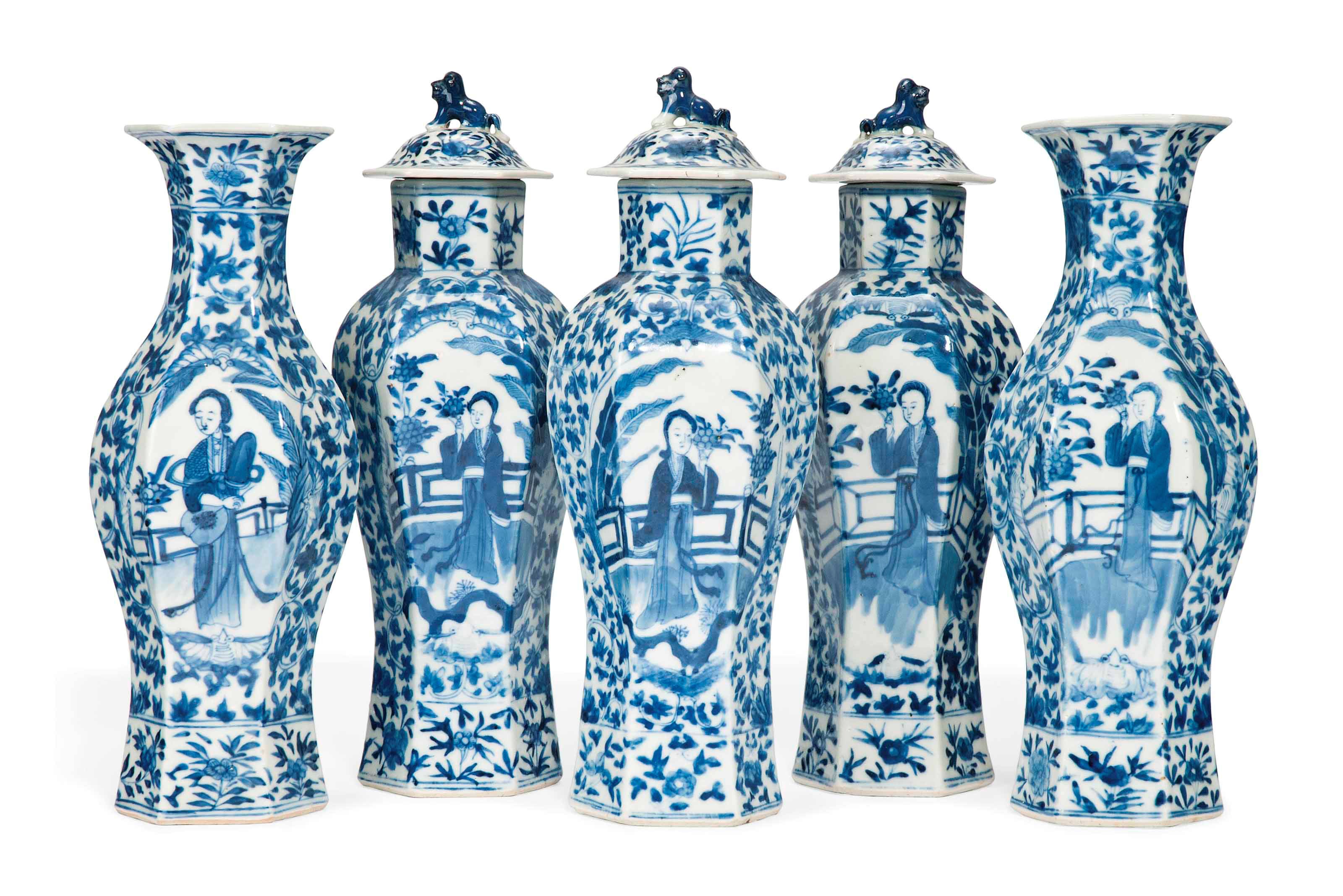 A CHINESE FIVE-PIECES BLUE AND WHITE HEXAGONAL GARNITURE