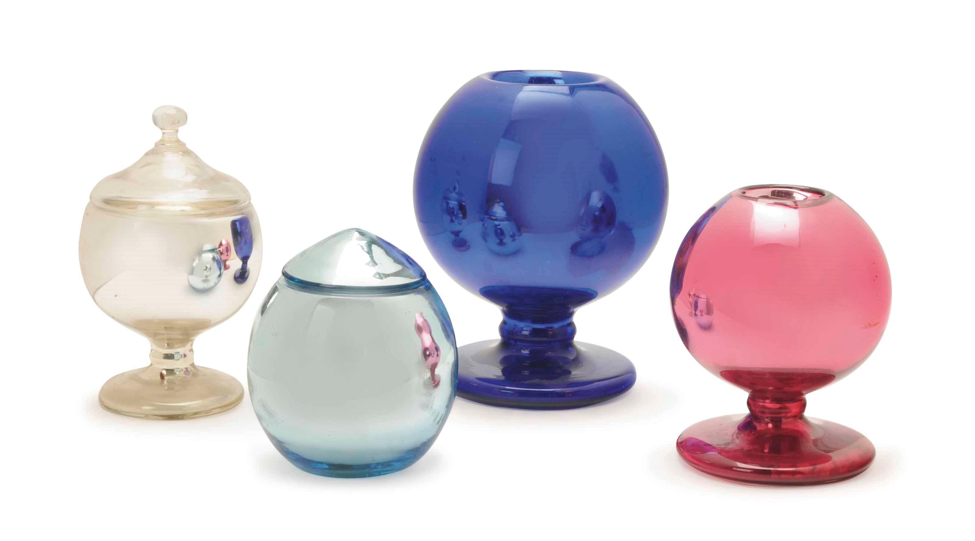 FOUR MERCURY GLASS TABLE VESSELS,