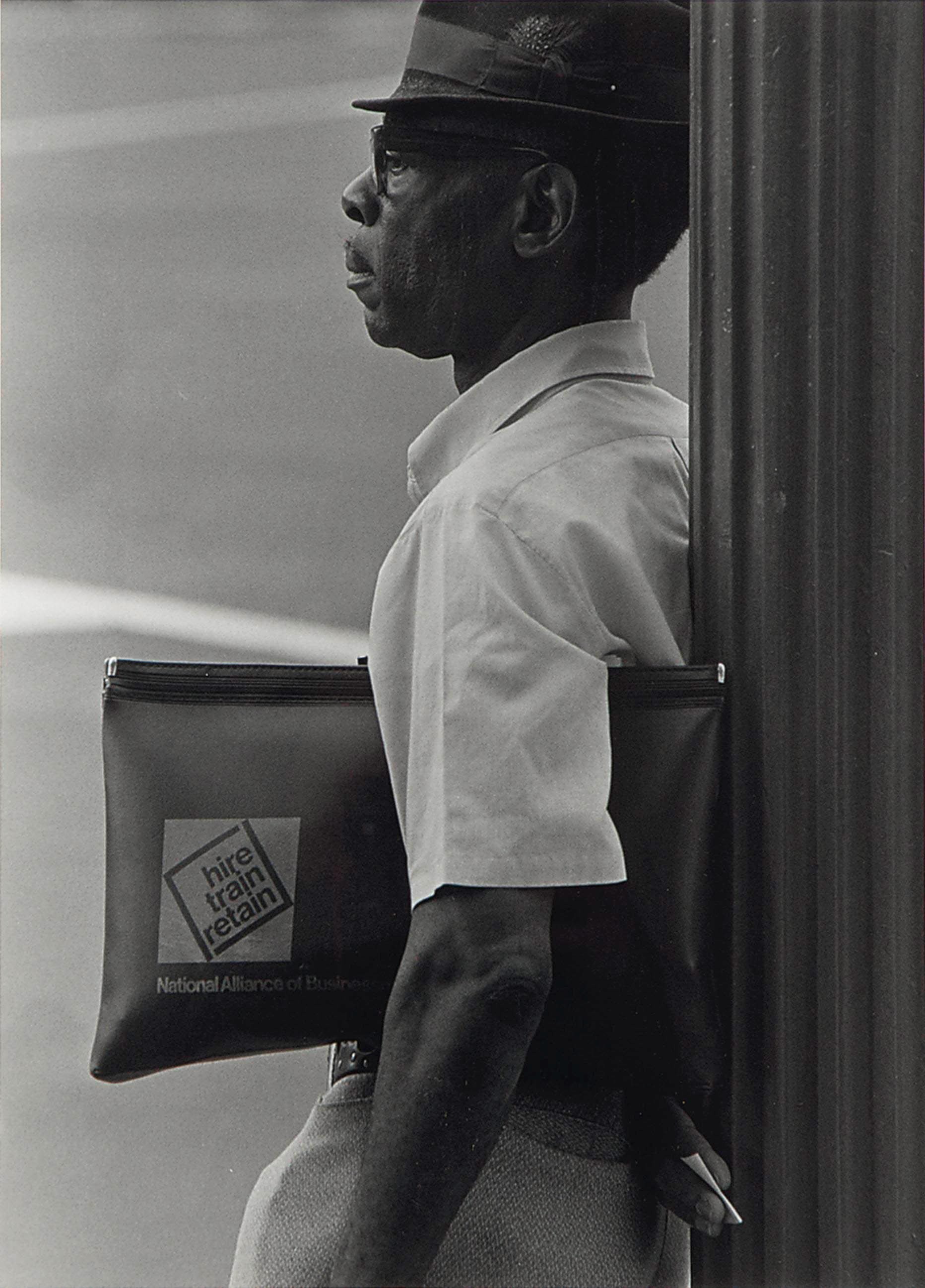 ROY DECARAVA (1919-2009)