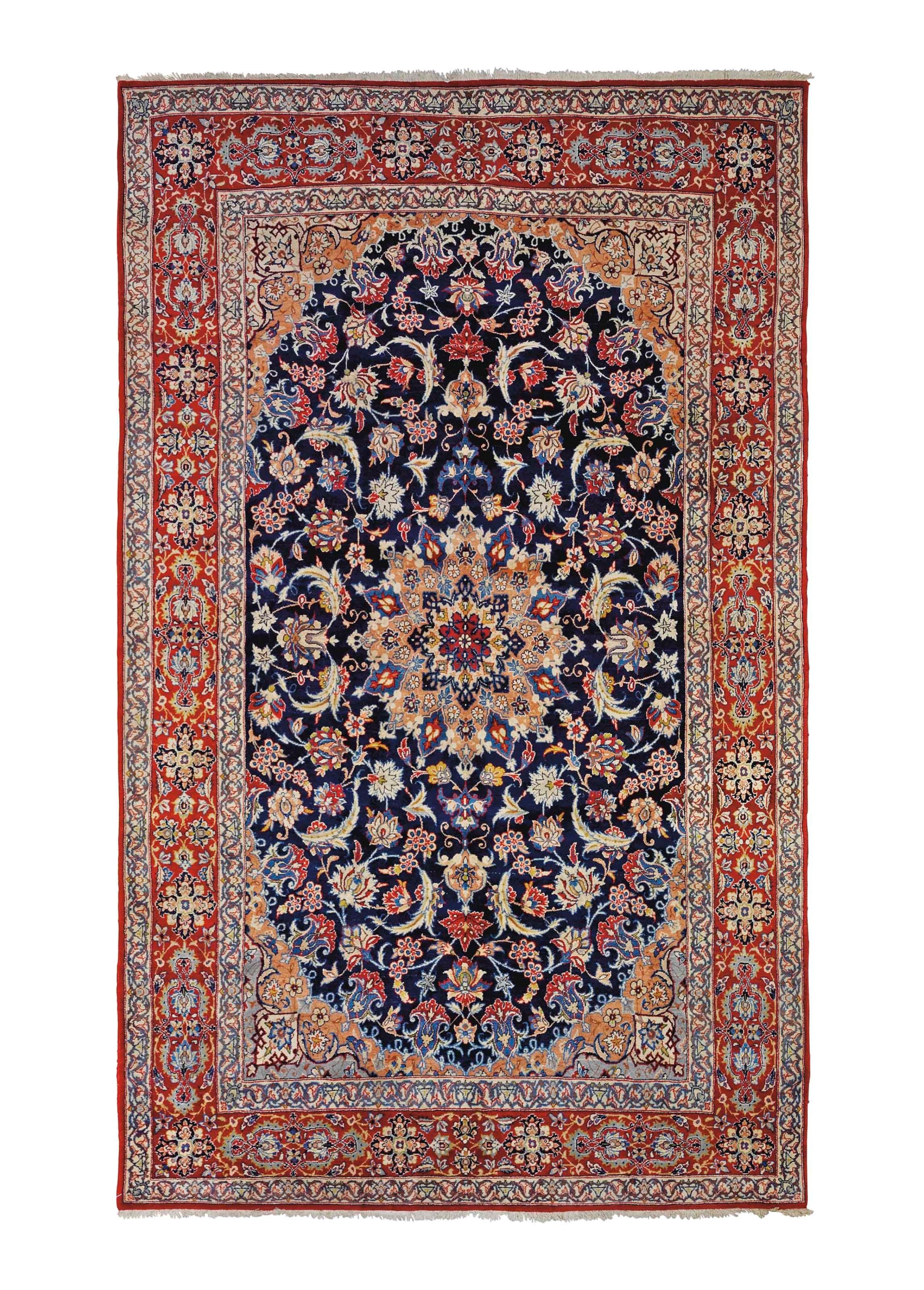 A fine Sarouk carpet