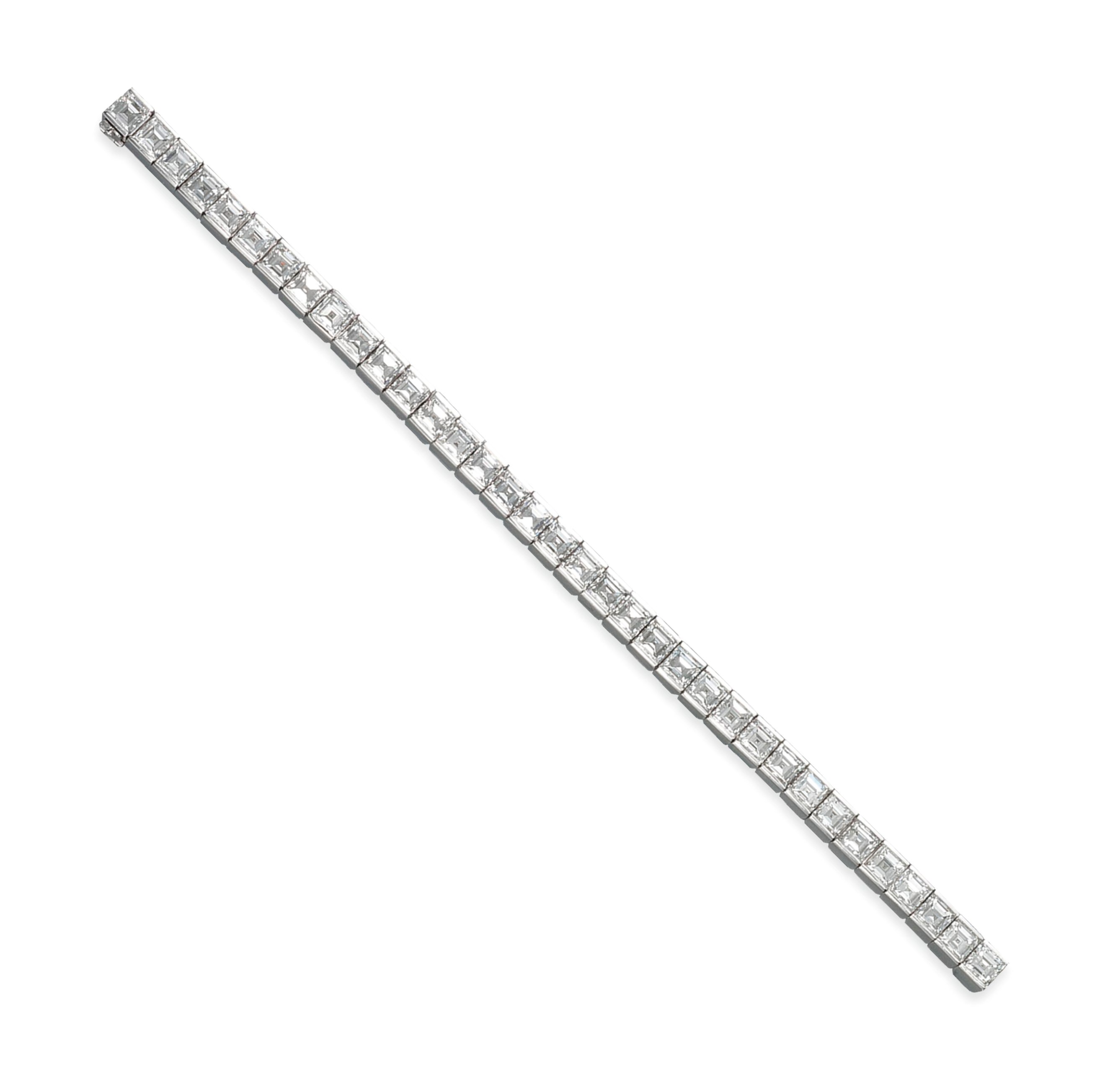 A DIAMOND LINE BRACELET