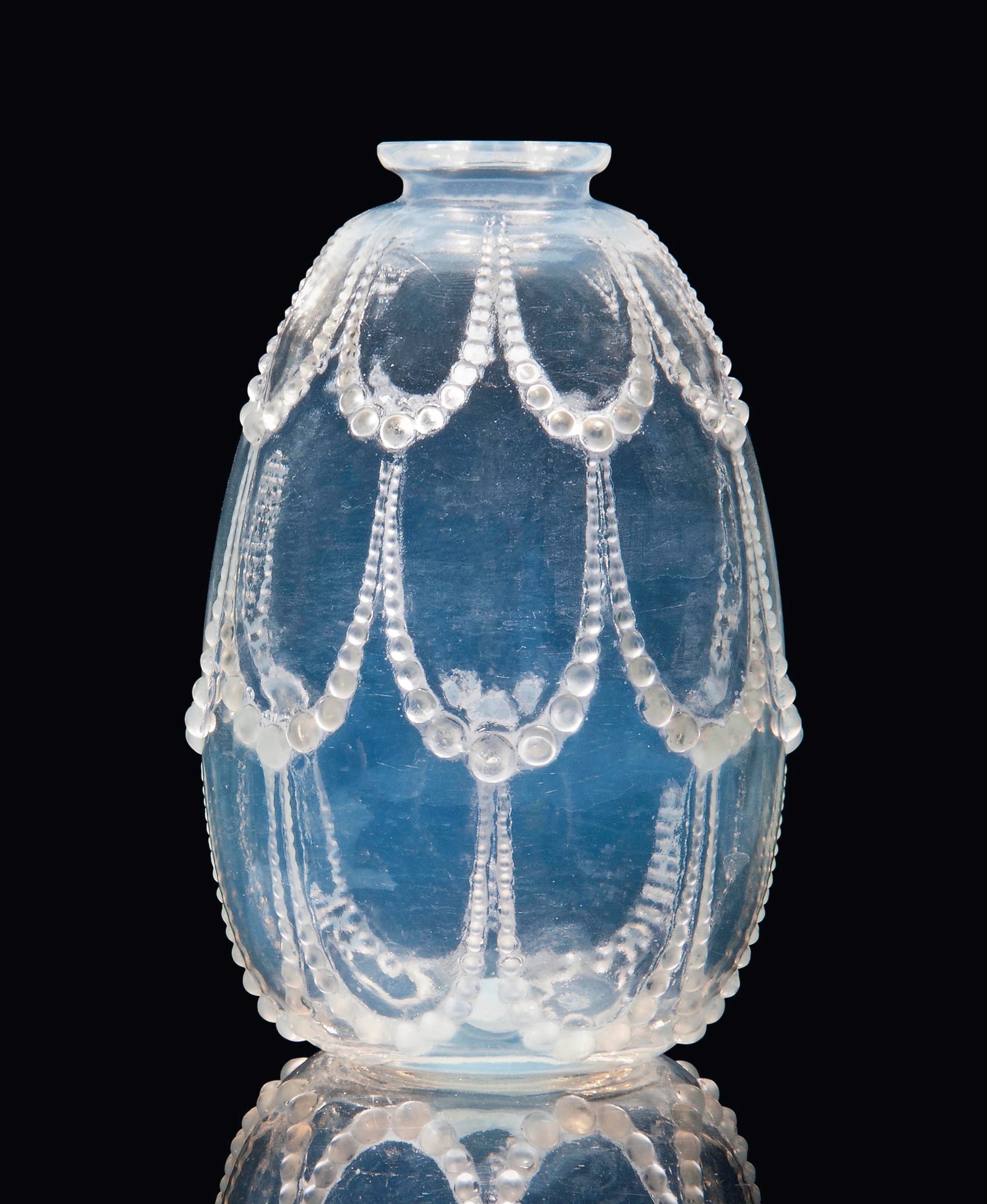 PERLES VASE, NO. 959