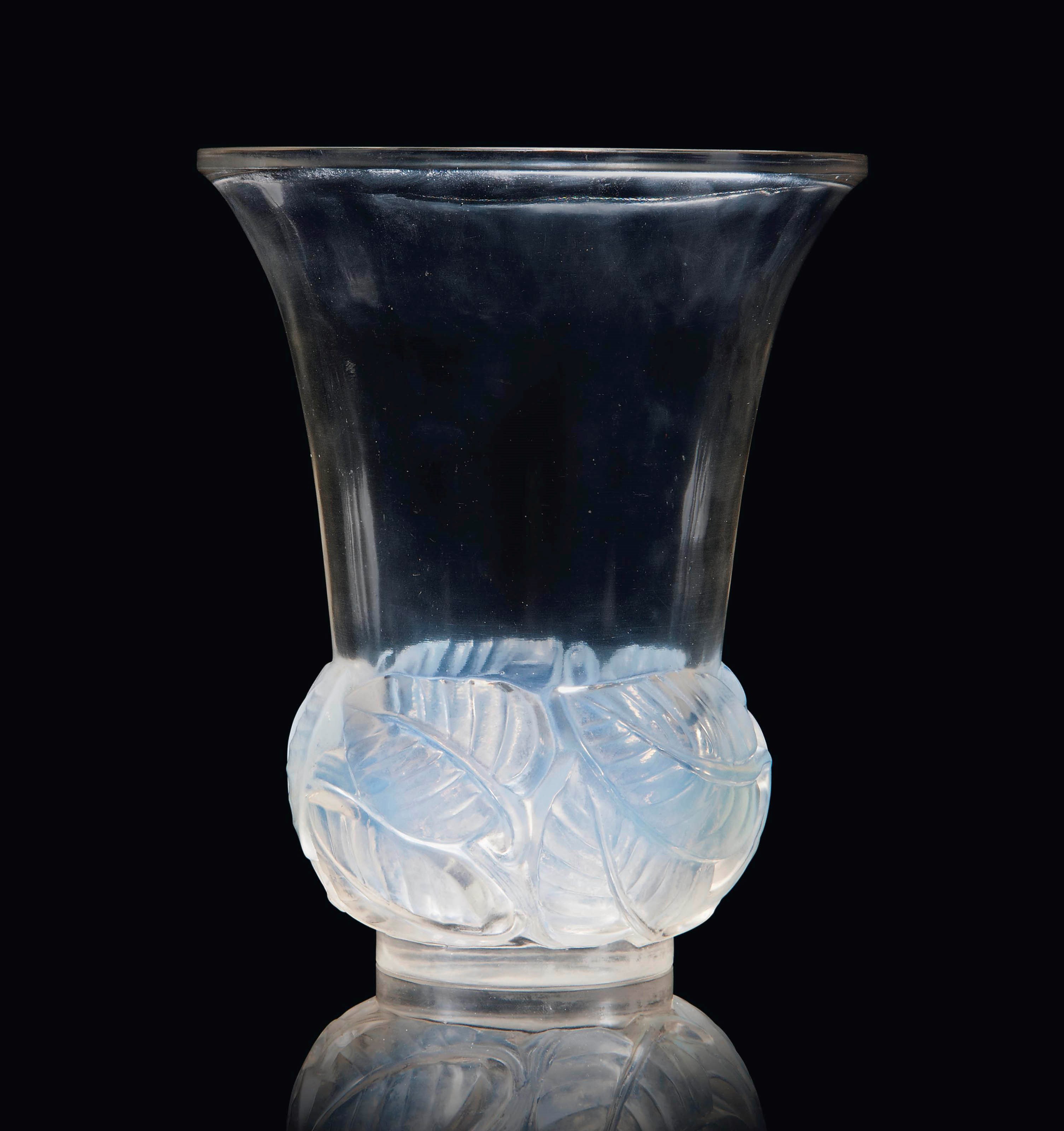 LILAS VASE, NO. 1040