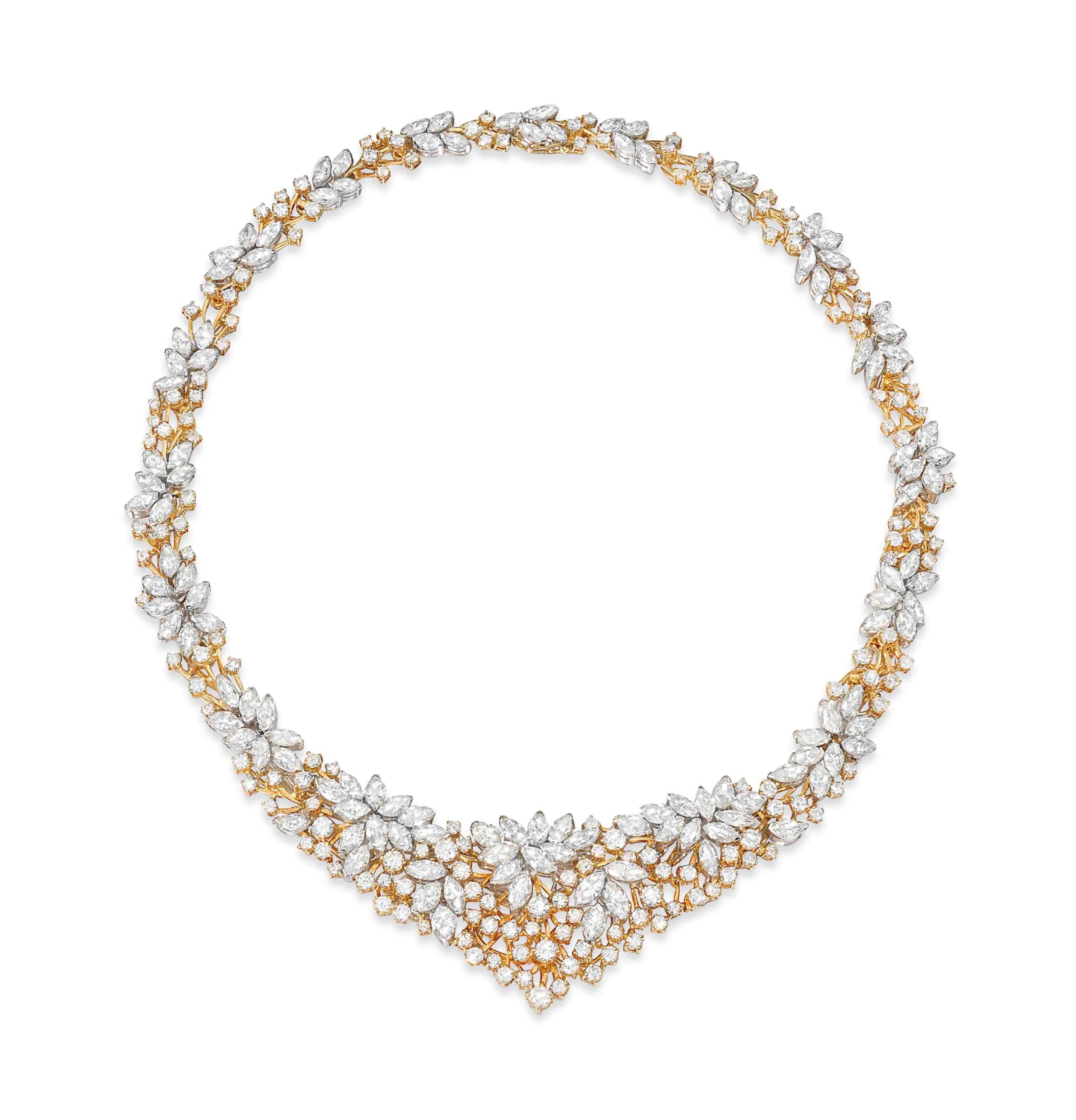 A DIAMOND COLLAR NECKLACE