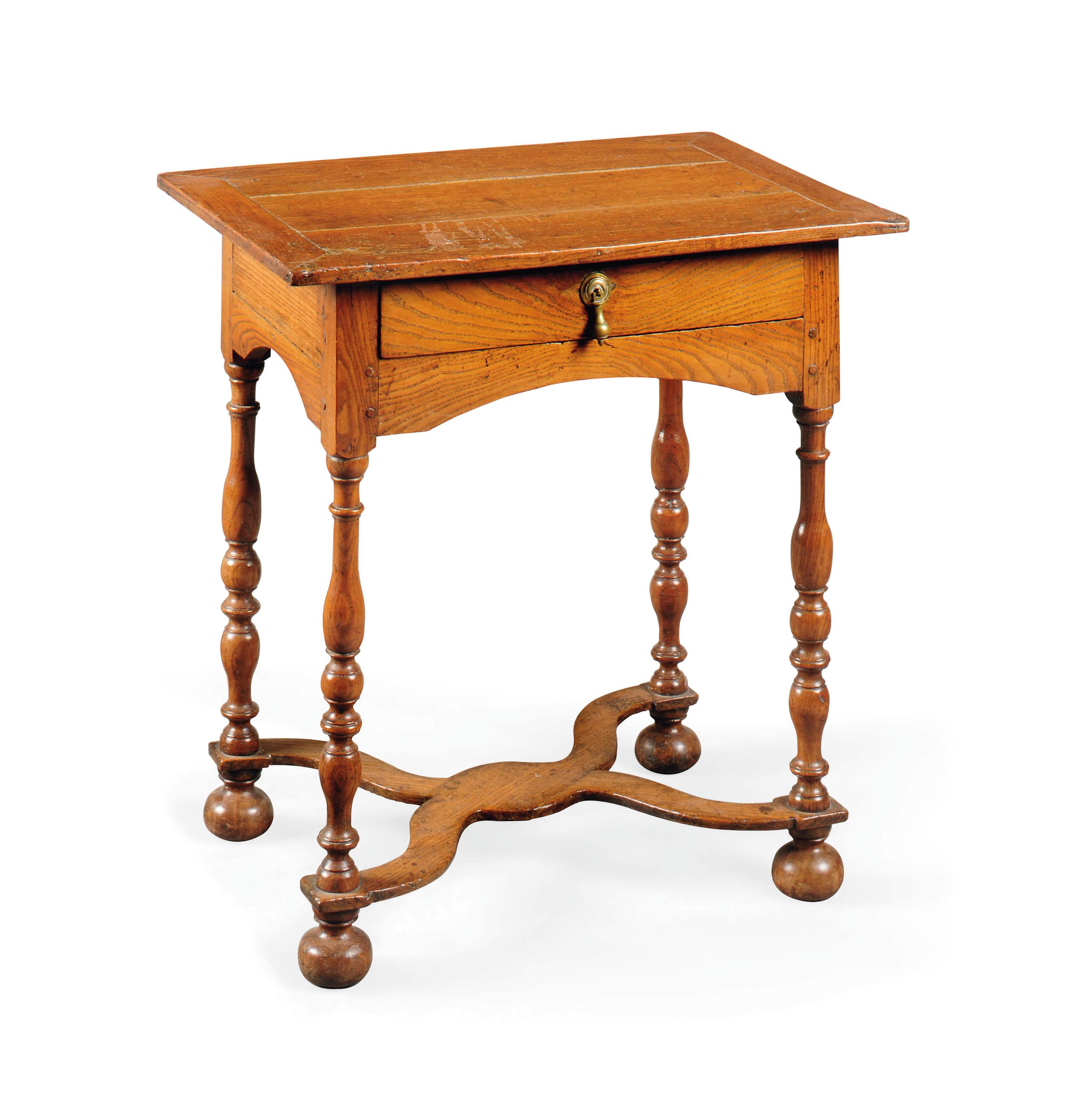 A SMALL QUEEN ANNE FIGURED ASH SIDE TABLE