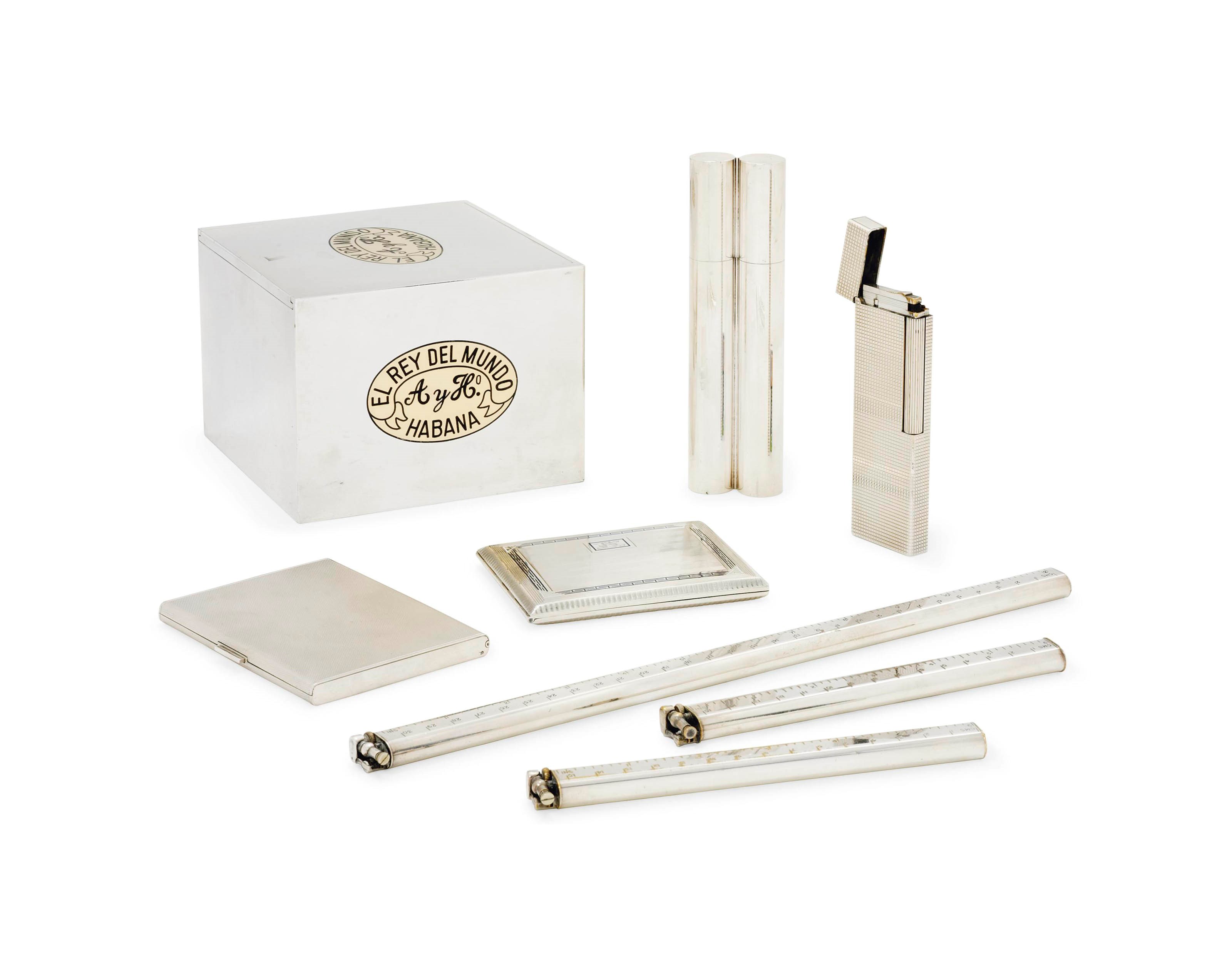 A GROUP OF SMOKER'S ACCESSORIES