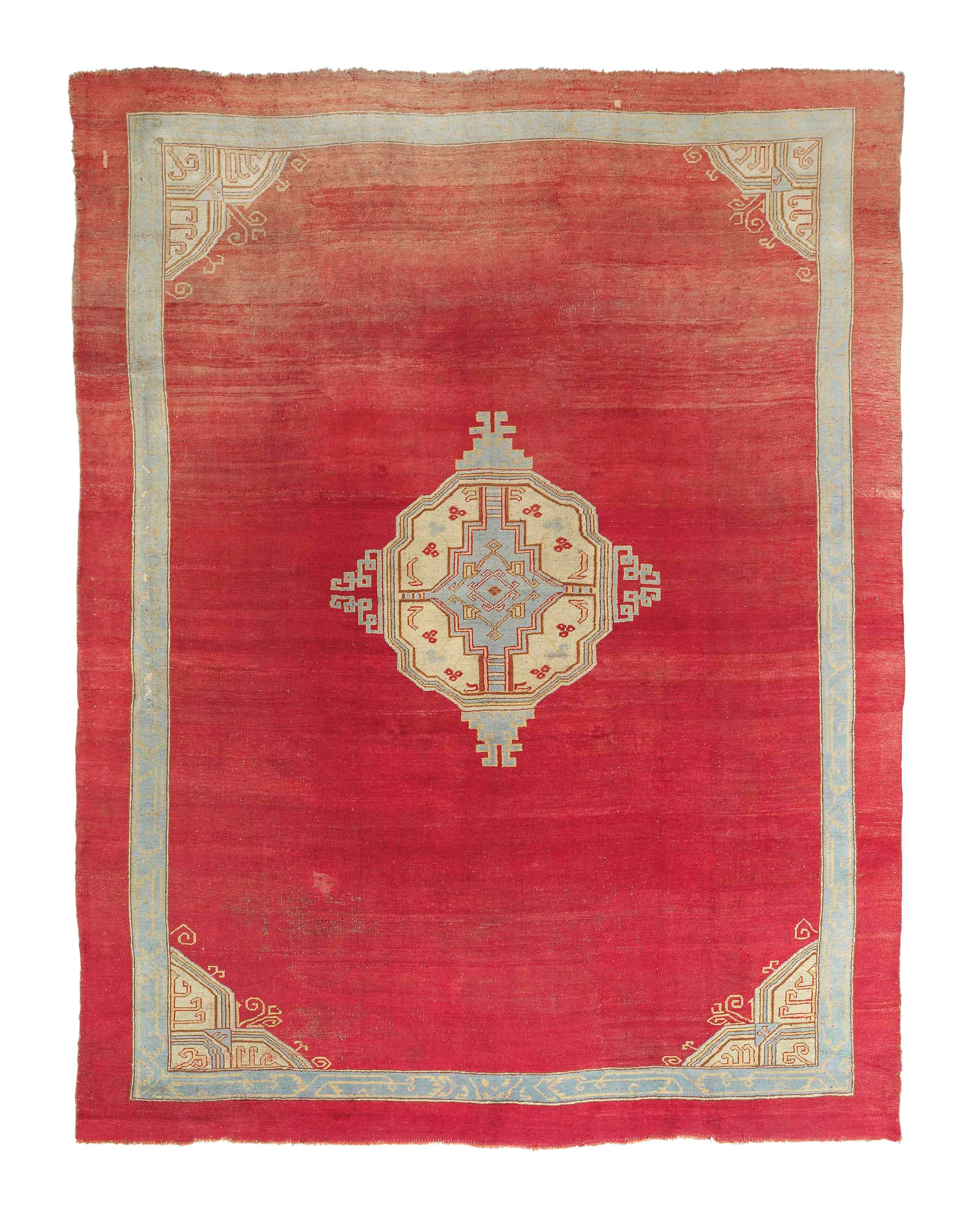 A Ushak carpet
