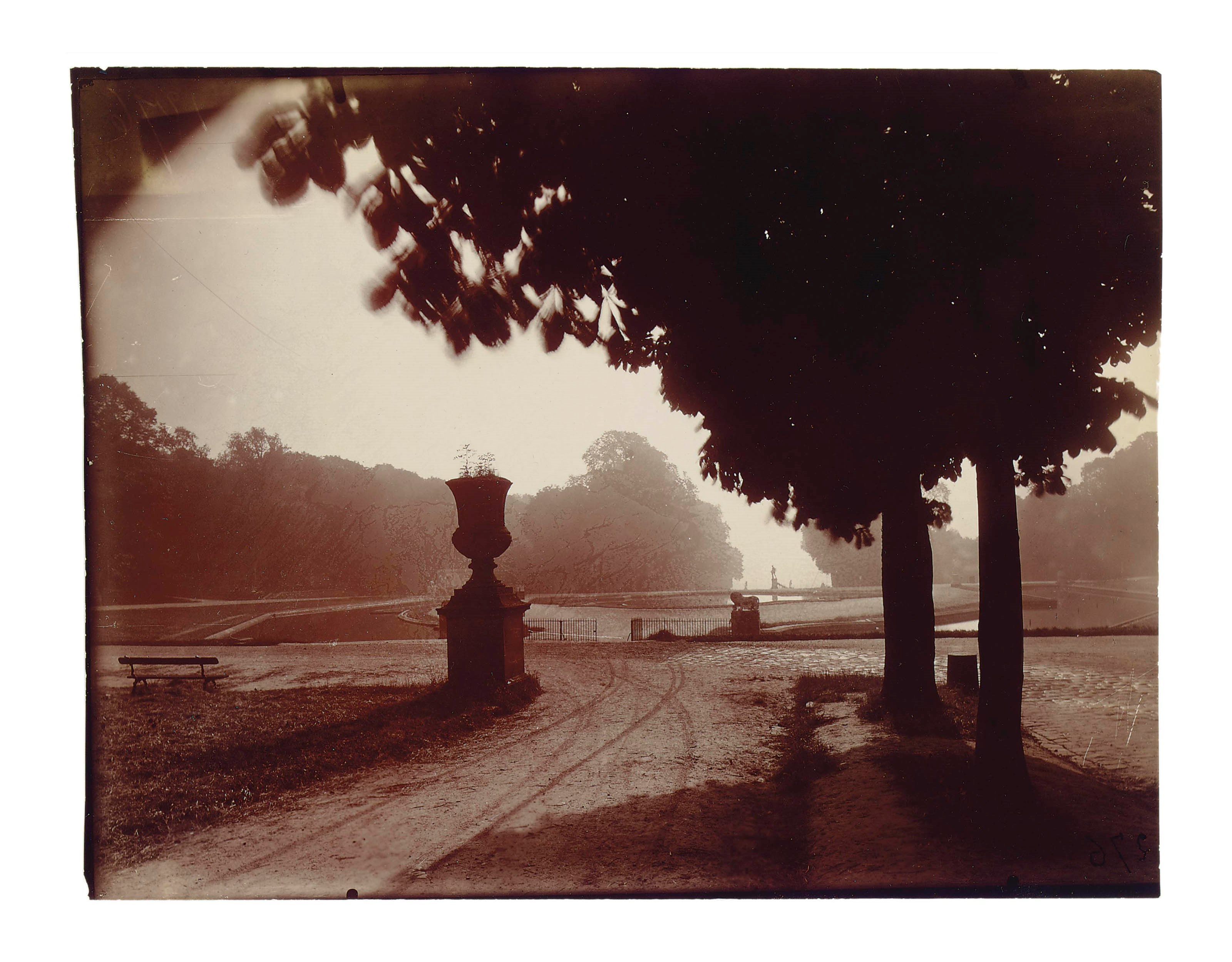 EUGÈNE ATGET (1857-1927)