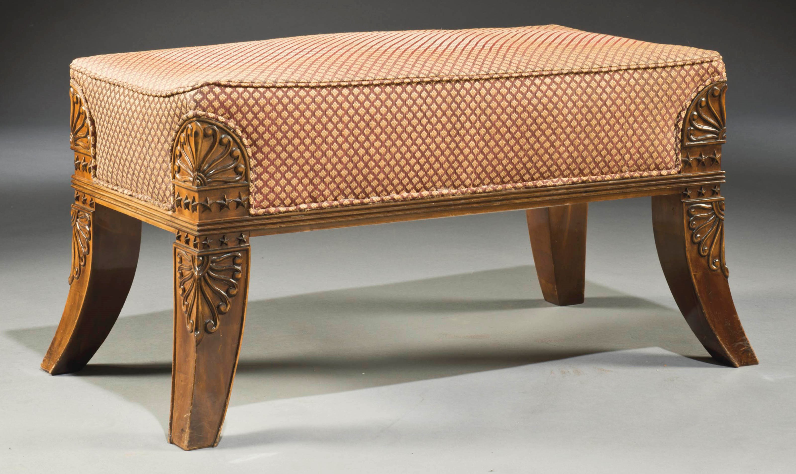 BANQUETTE DE STYLE BIEDERMEIER