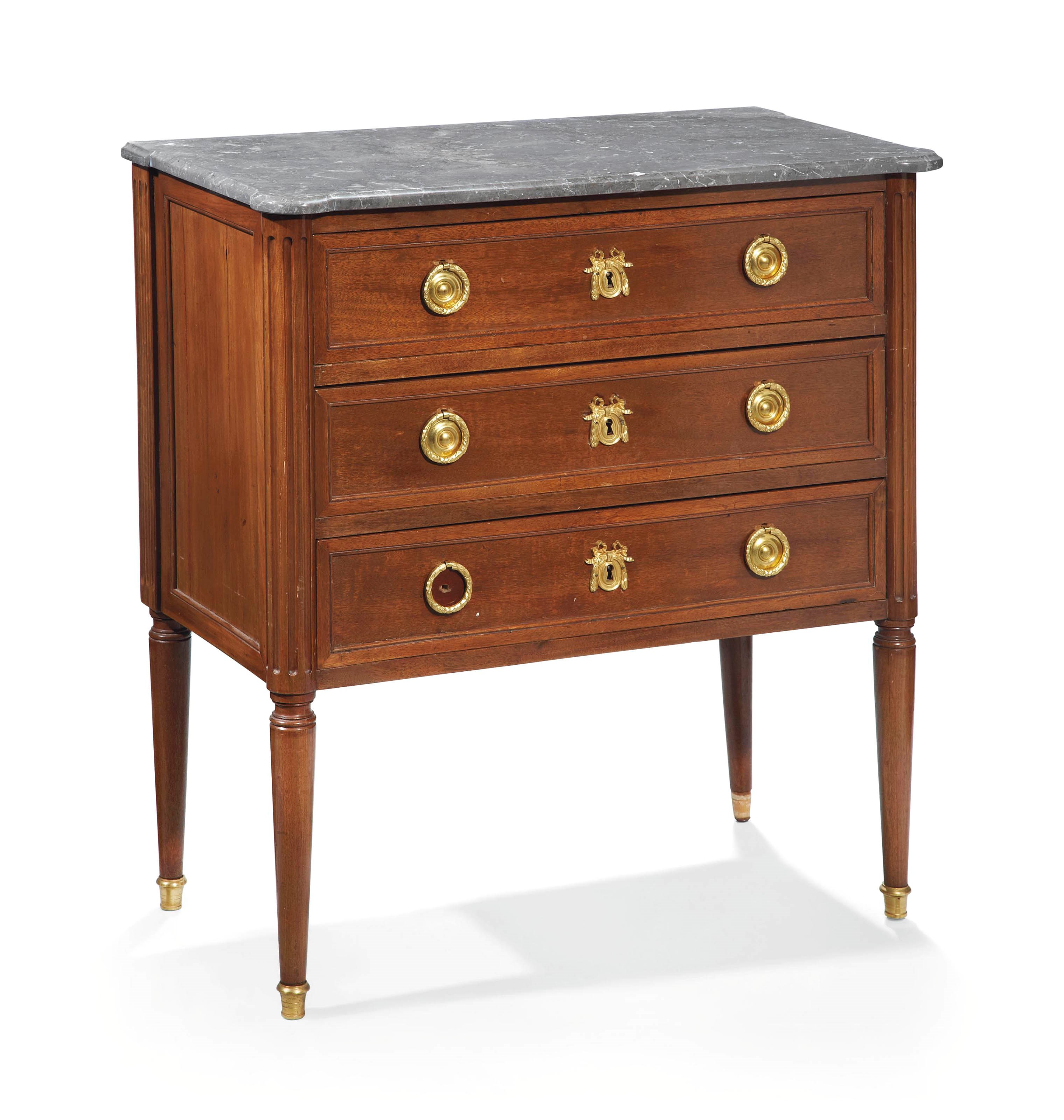 COMMODE DU XIXEME SIECLE