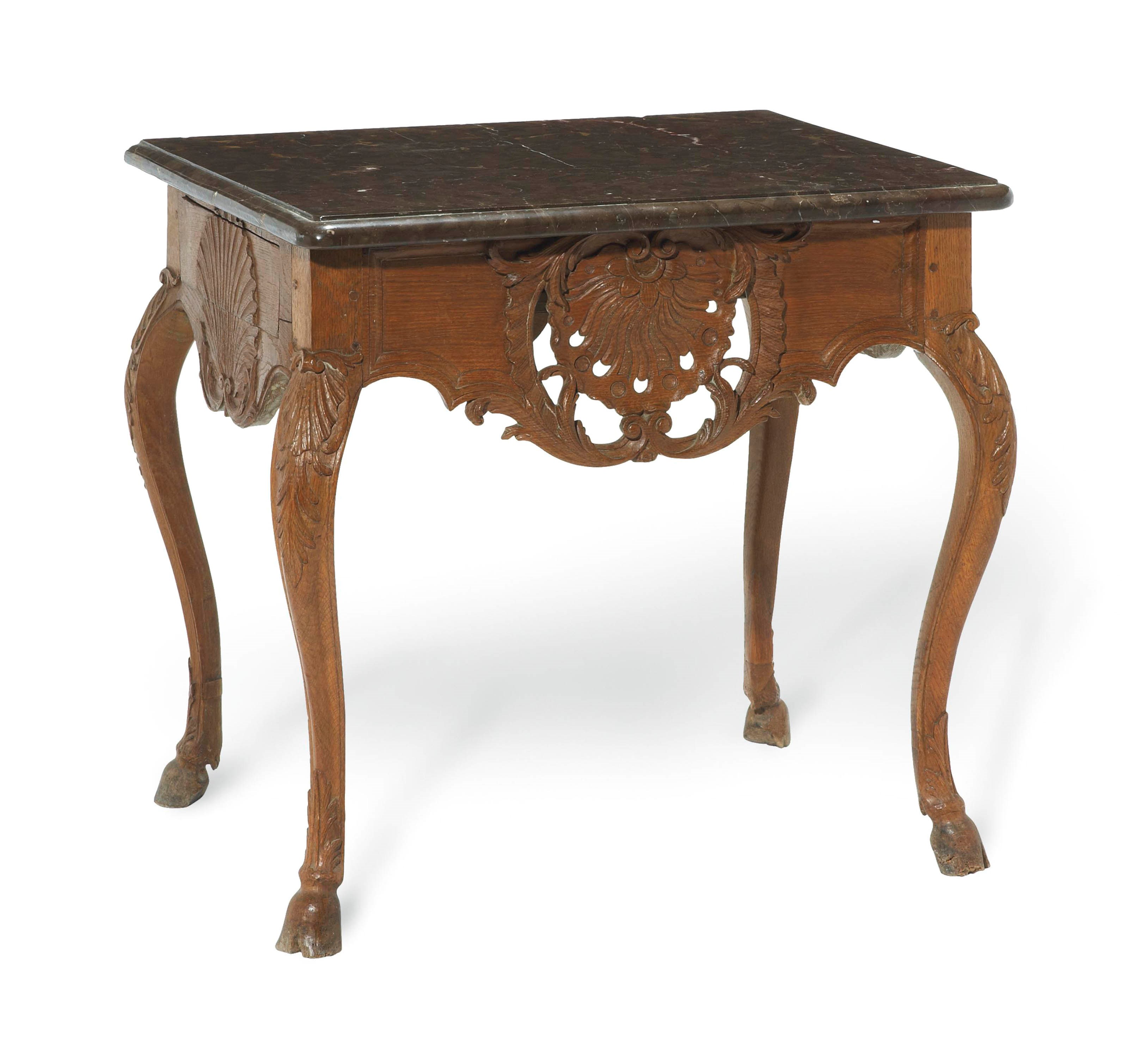 TABLE A GIBIER DE STYLE REGENCE