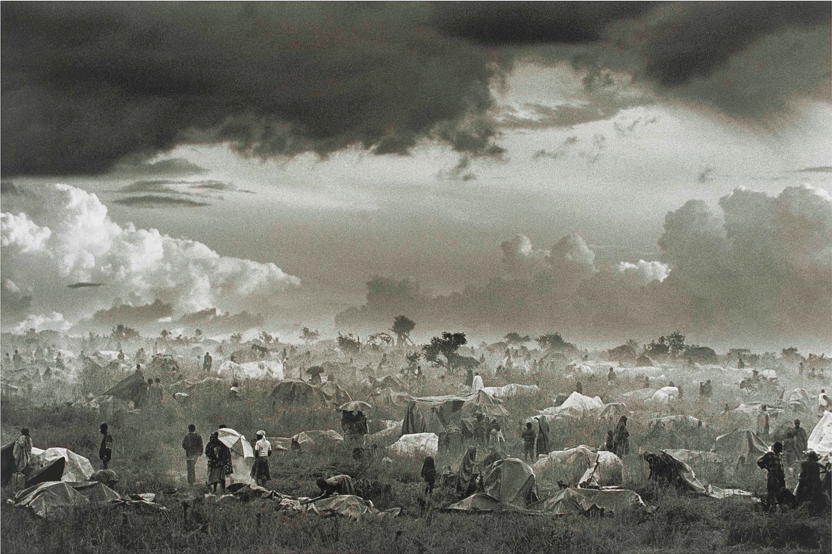 SEBASTIAO SALGADO (B. 1944)