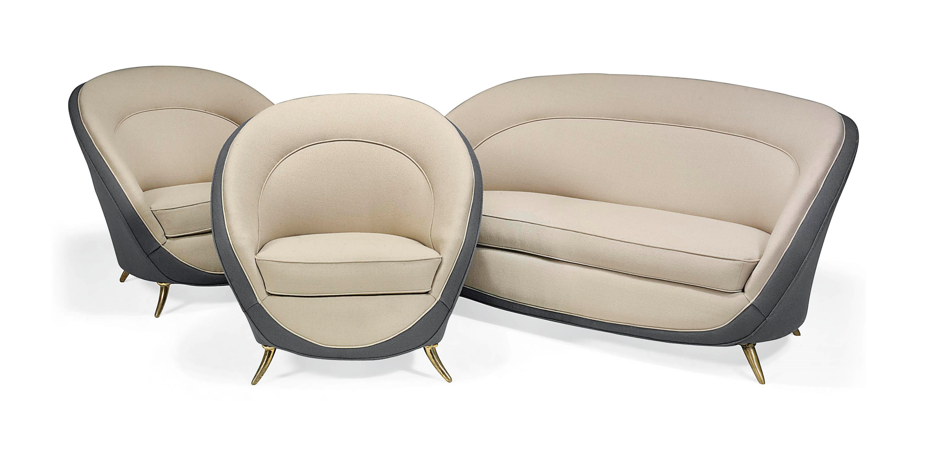 AN ITALIAN THREE PIECE SUITE